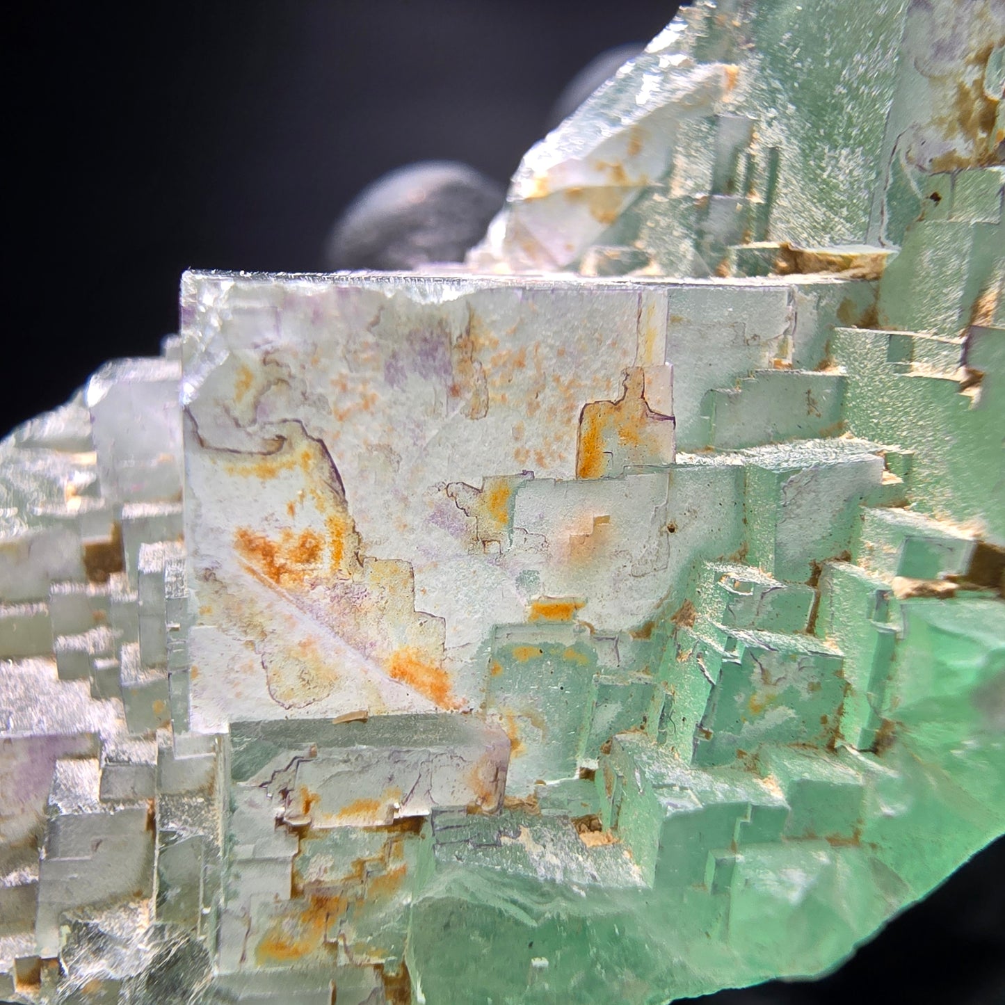 Cube de fluorite fantôme étagé vert turquoise Omehane, namibie 62*25*30mm