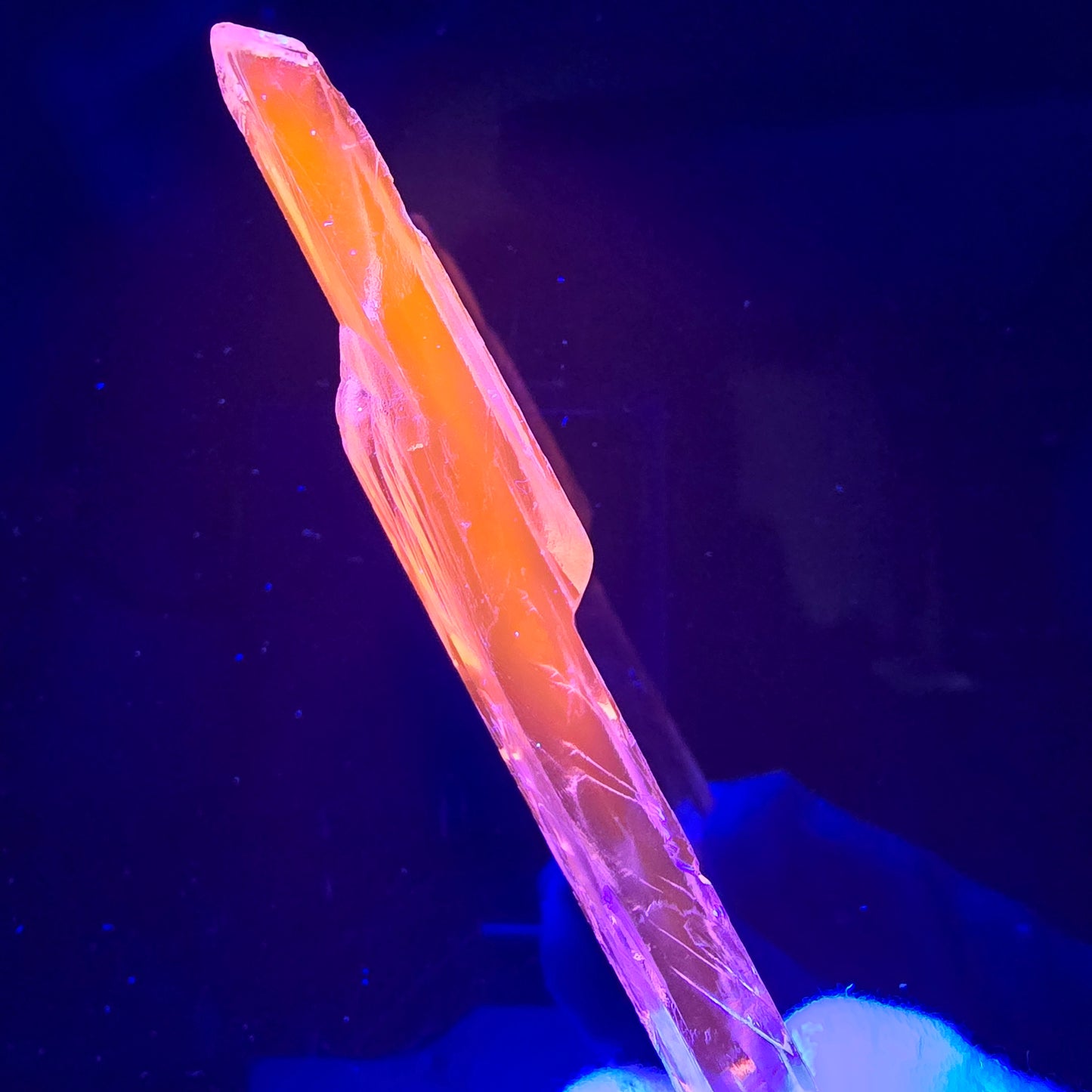 Seltener Kunzit X Spodumen Kristall weiß UV Mineral 91*10*7mm aus Brasilien