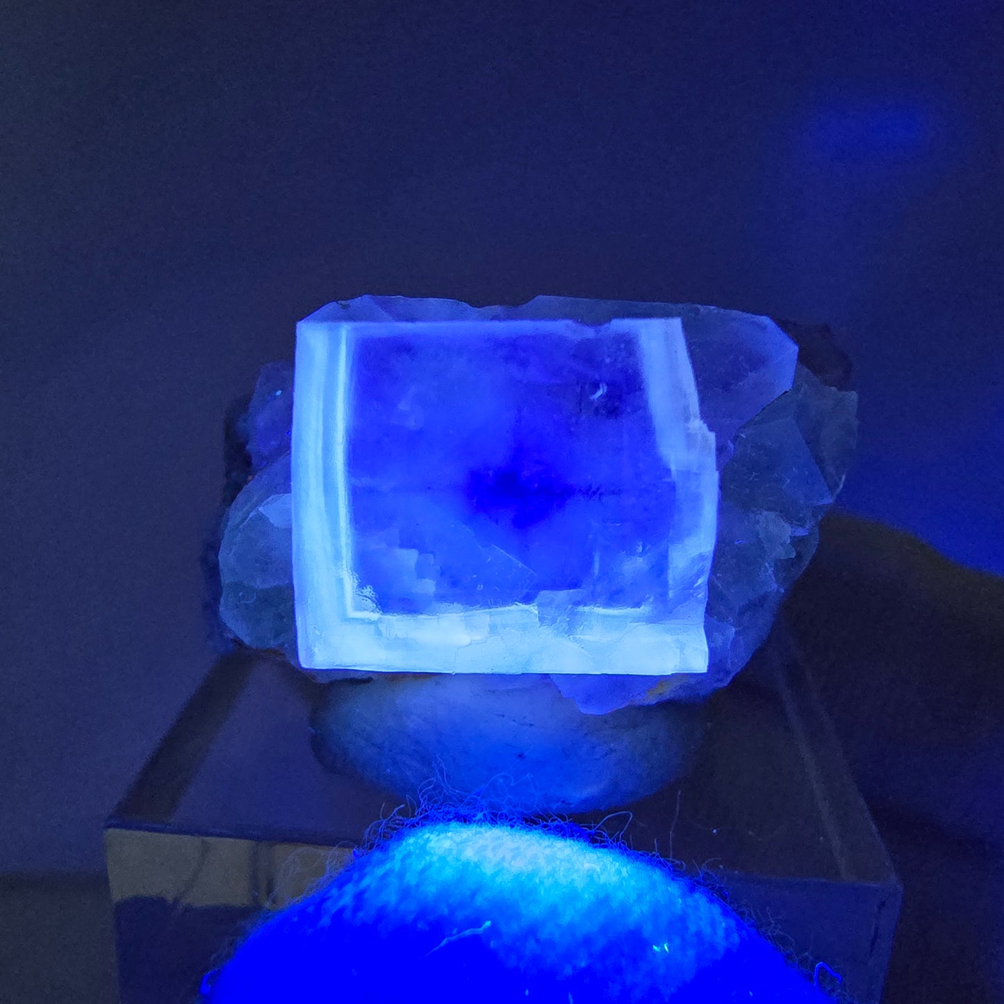 Seltene UV Phantom Fluorit Würfel Stufe lila gelb Brandberg, Namibia 28*17*16mm