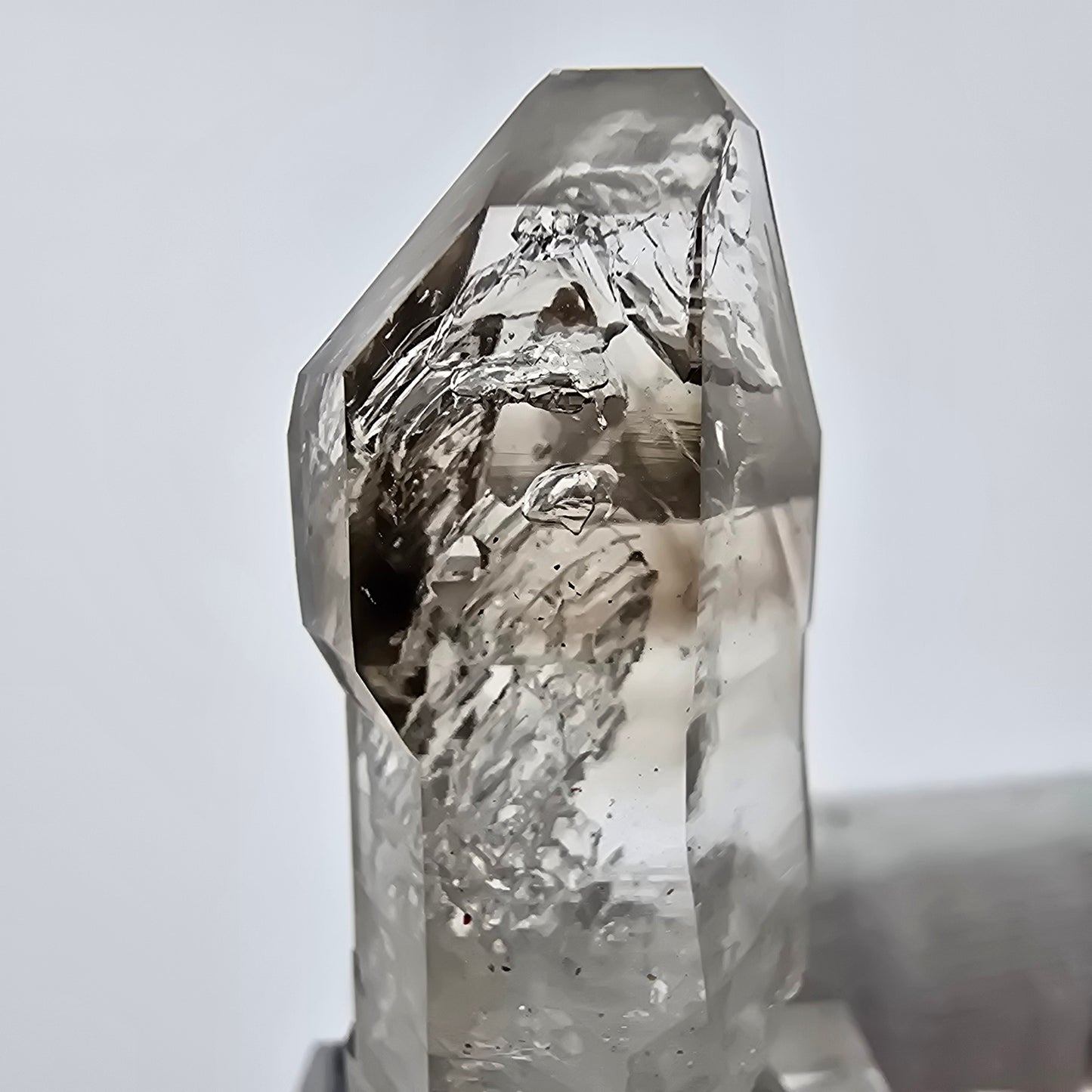 Enhydro Phantom Smoky Quartz Sceptre Tip 3x Bubble Goboboseb, Namibie 44*19*13mm
