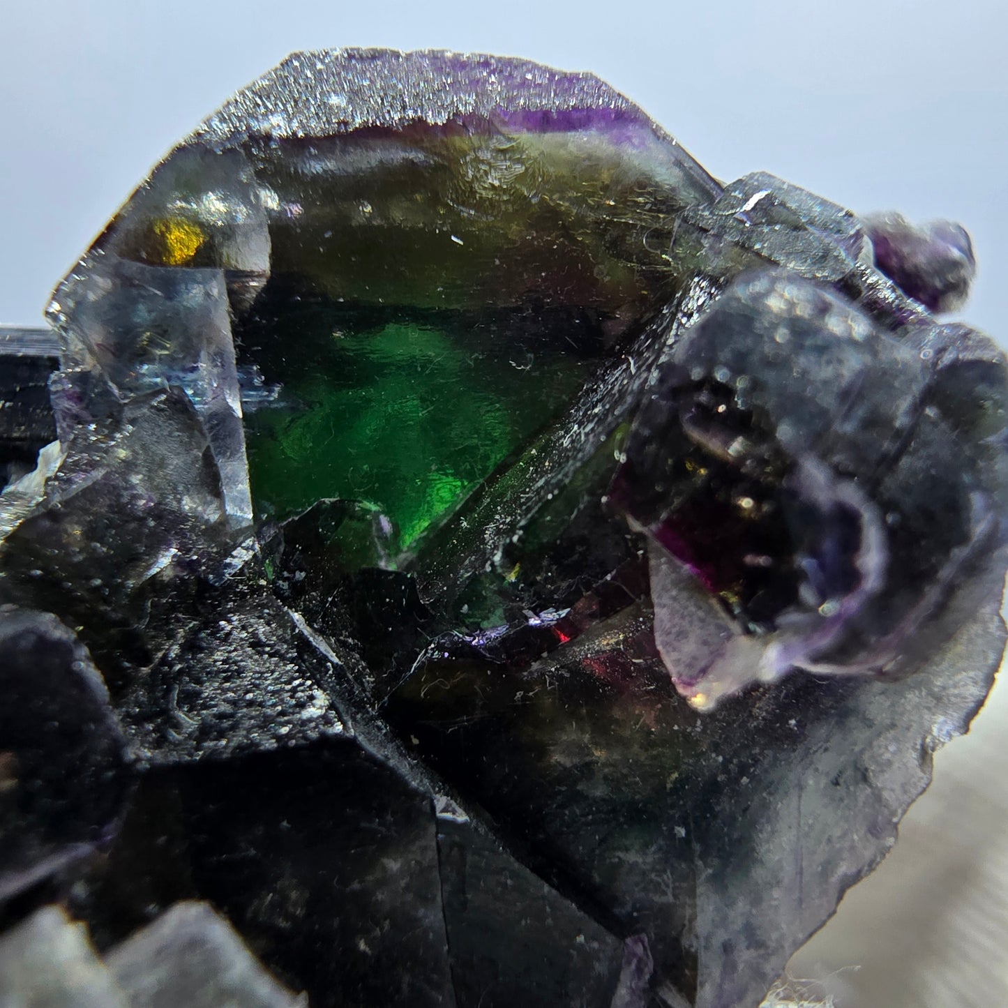 Colorful Phantom Fluorite Cubes Schorl Tourmaline Muscovite Erongo, Namibia 48*32*31mm