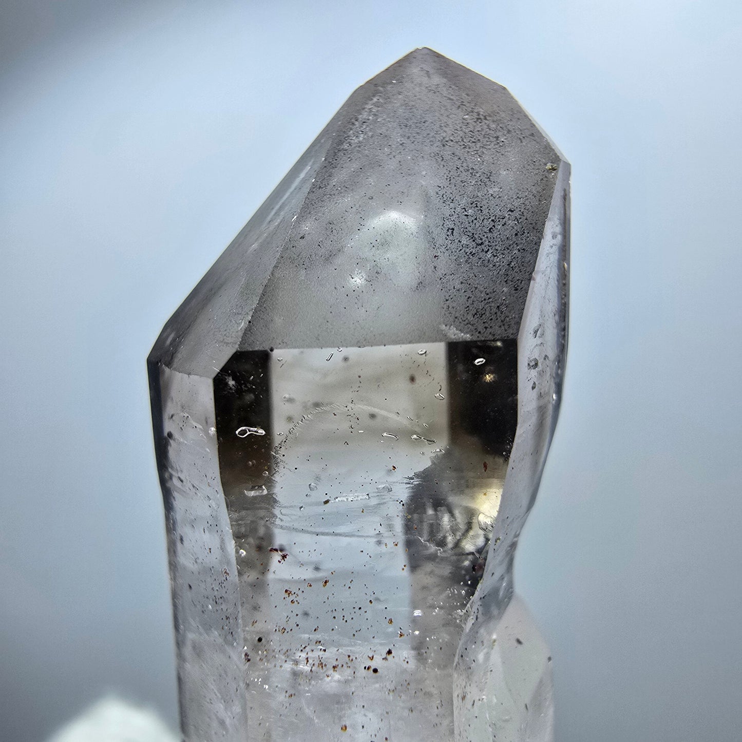 Sceptre Enhydro Phantom Smoky Quartz DT, 1x Bubble Goboboseb, Namibie 45*15*13mm
