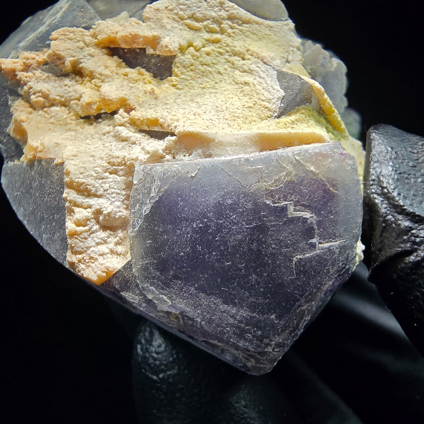 Niveau de cube Phantom Fluorite violet vert Omehane, collection Namibie 67*56*27mm