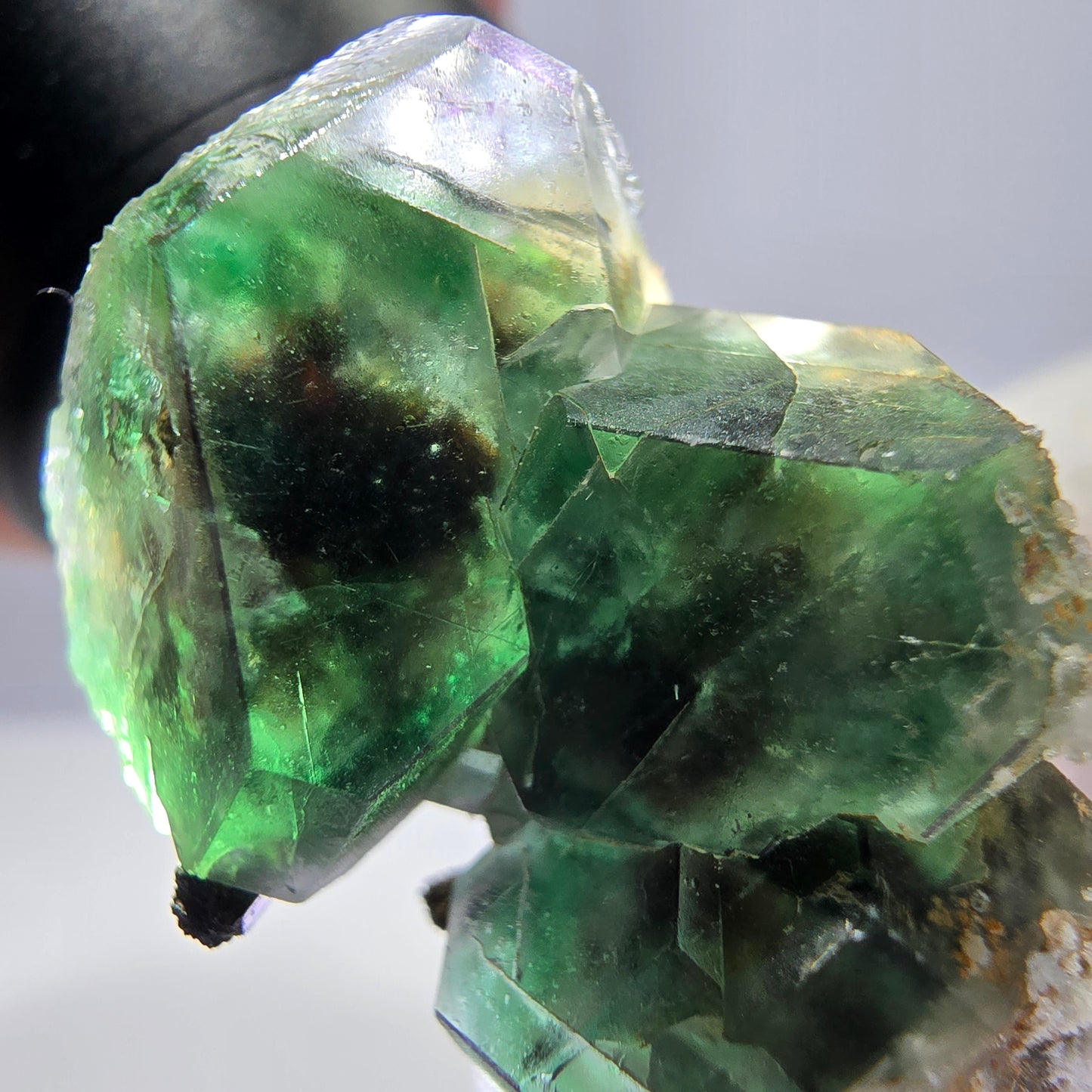 Fluorite fantôme hexagonale, tourmaline Schörl, quartz fumé, hyalite, Erongo, Namibie, 33 x 22 x 23 mm