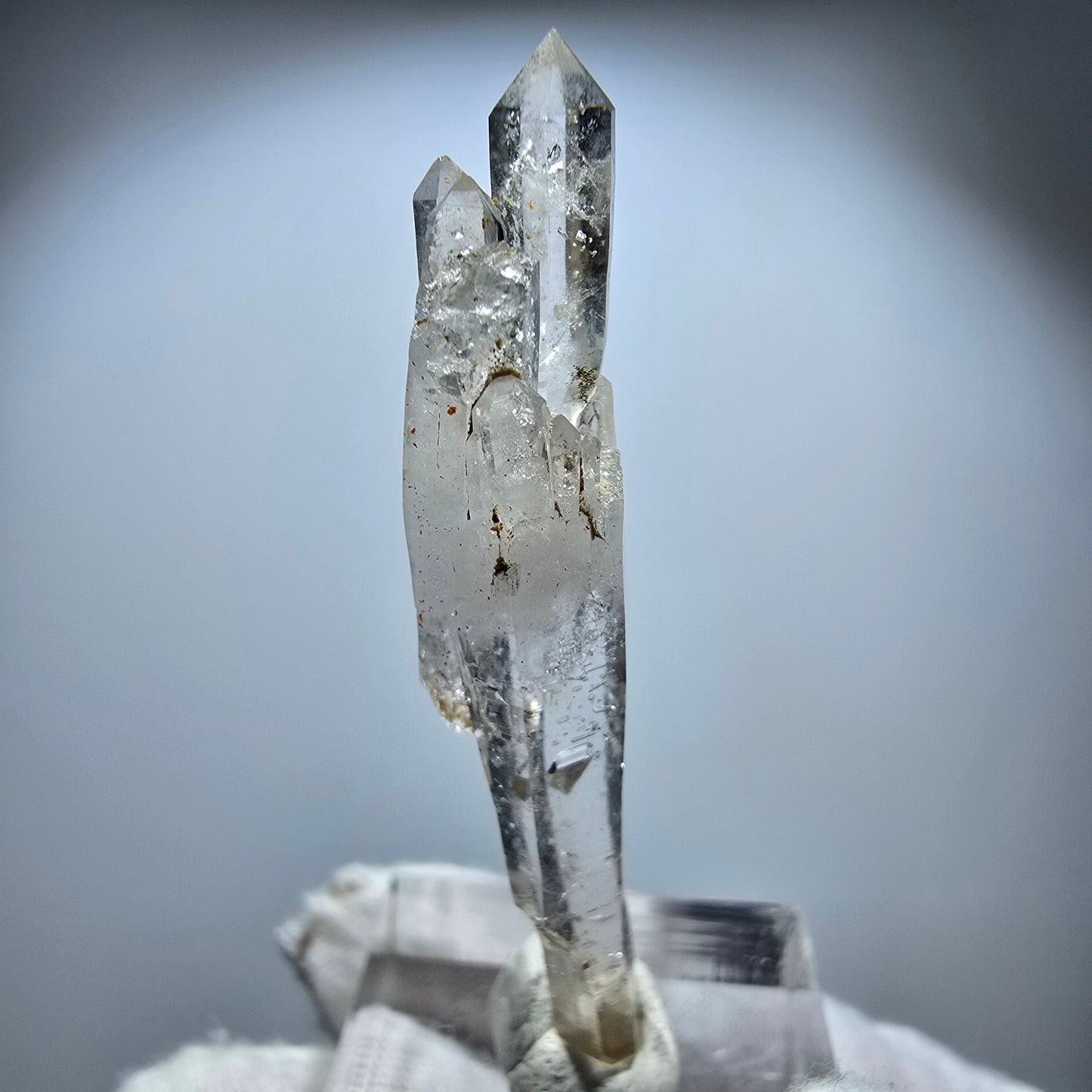 Klare Phantom Rauchquarz DT Zepter Stufe Goboboseb, Namibia 54*11*8mm