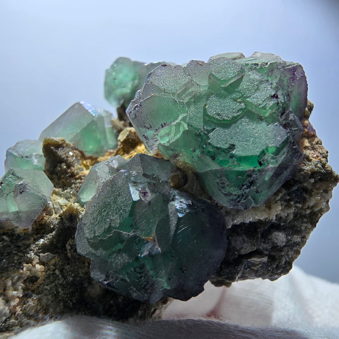 Fluorite fantôme zonale Schörl Tourmaline Muscovite Hyalite Erongo, Namibie 83*45*47mm