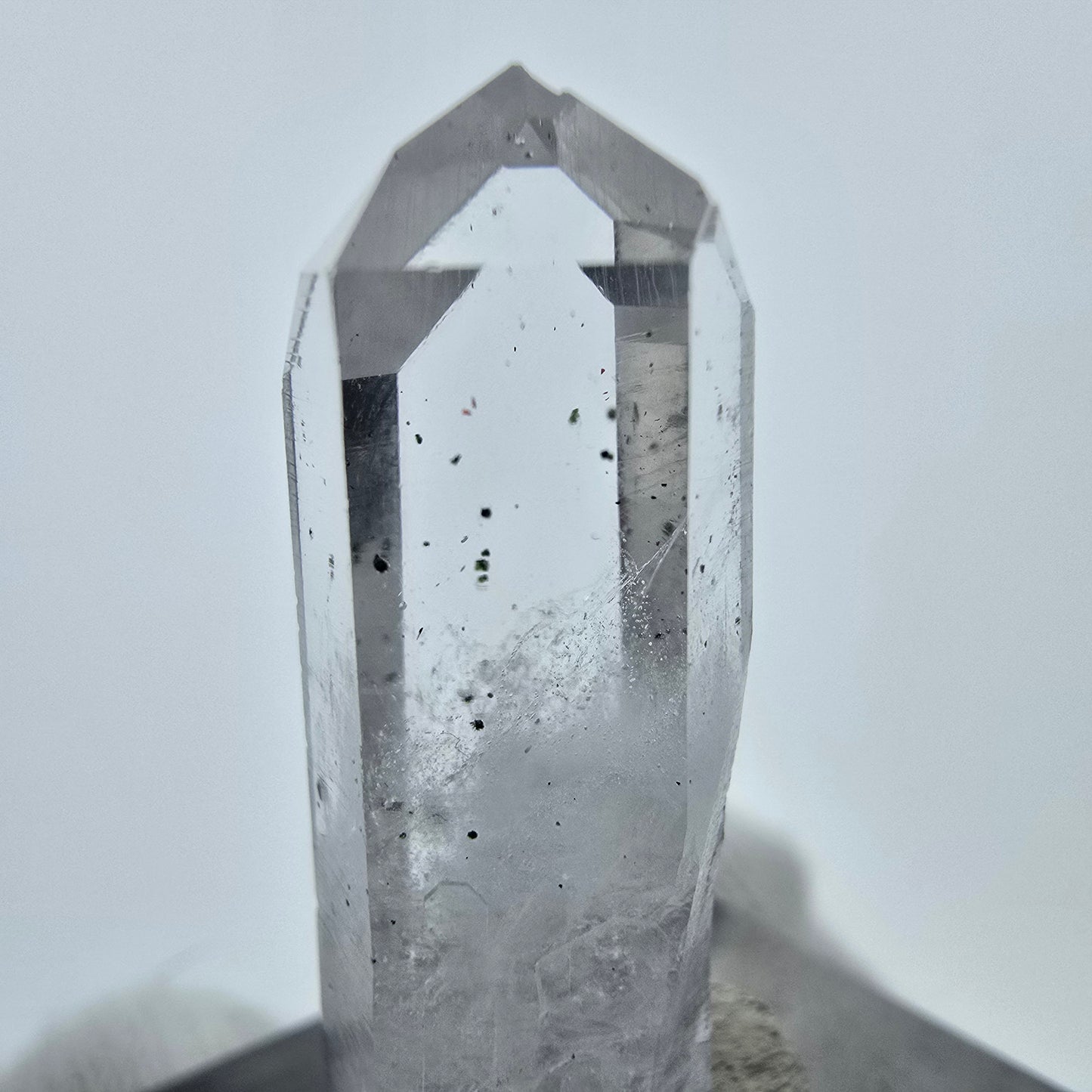 Phantom Hämatit Amethyst Quarz Spitze Streep Mine, Goboboseb, Namibia 31*15*9mm