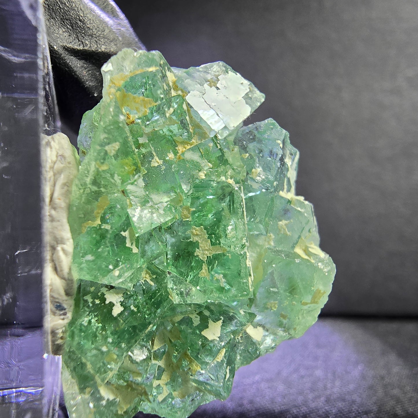 Klare Phantom Fluorit Würfel Stufe grün 27*22*9mm Okorusu, Namibia Sammlung