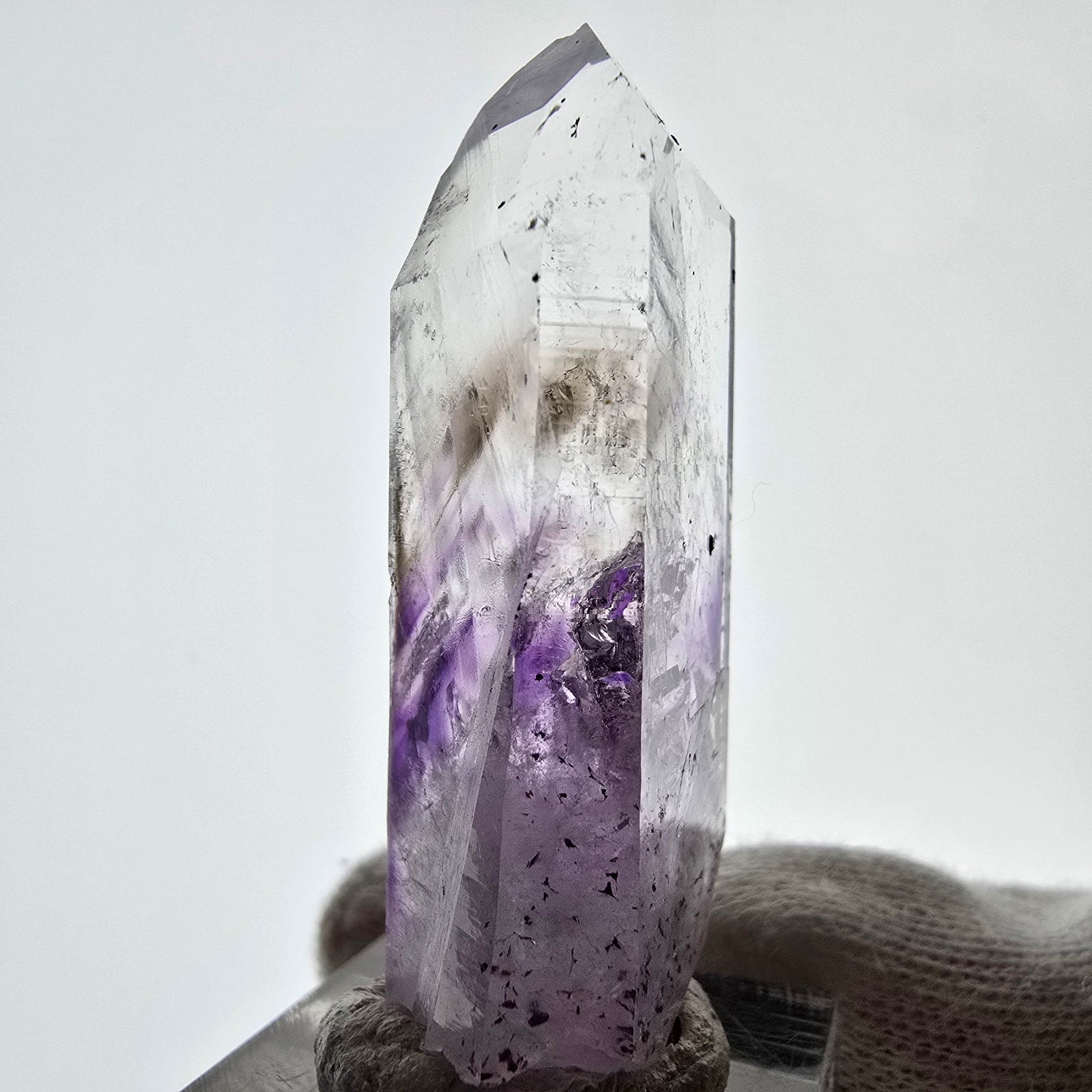 Améthyste fantôme Enhydro Harlequin avec épidote, mine Streep, Namibie, 55 x 26 x 14 mm