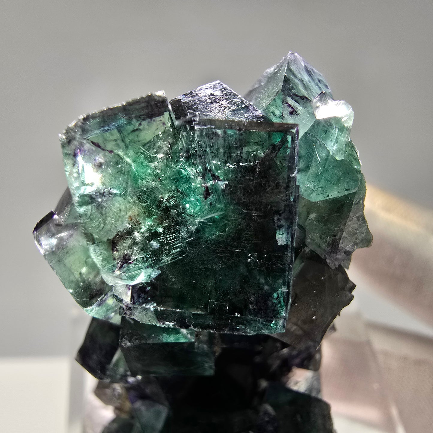 Seltene Phantom Fluorit Würfel Stufe grün lila zonar Okorusu, Namibia 57*49*26mm