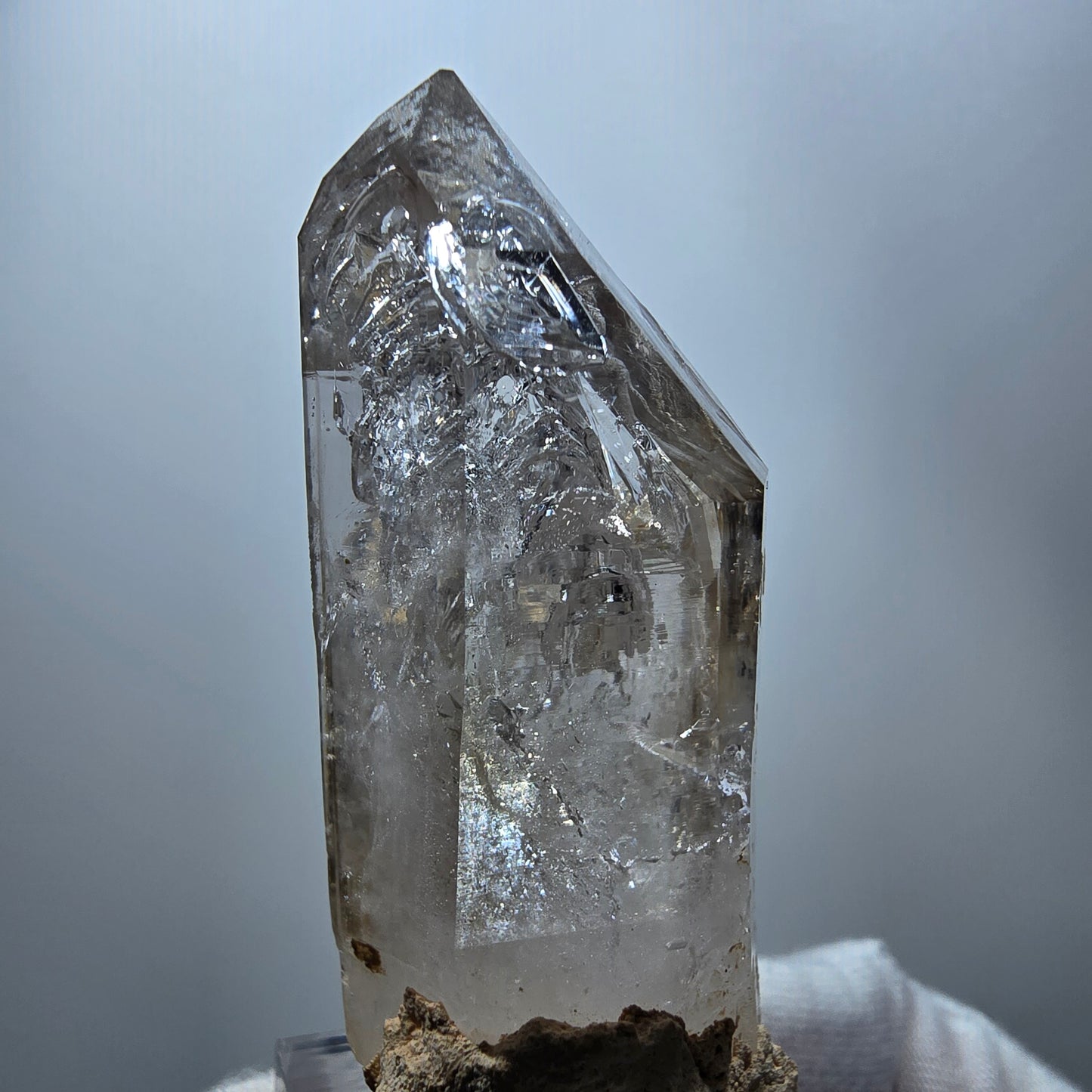 Enhydro Phantom Rauchquarz Fenster Zepter, 1x Blase Goboboseb Namibia 60*27*21mm