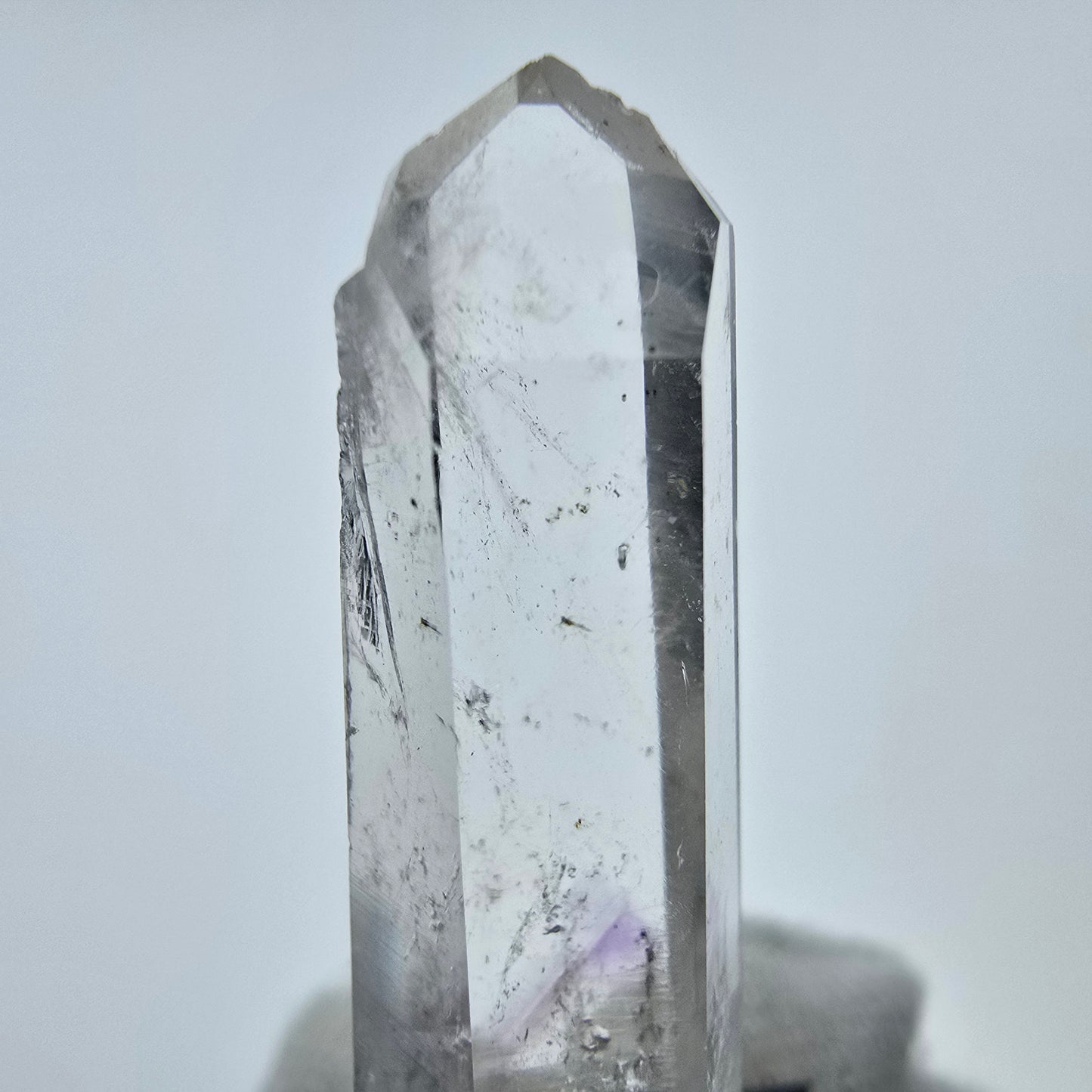 Phantom Hämatit Amethyst Kristall Streep Mine, Goboboseb, Namibia 40*11*9mm