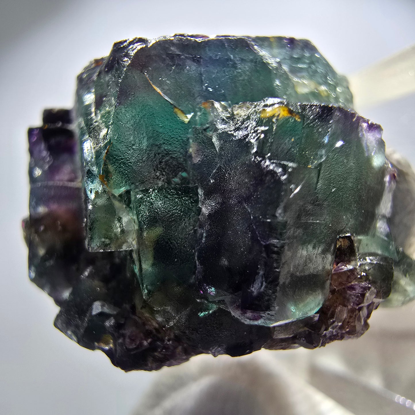Spécimen rare de cube de fluorite fantôme, vert zonal et violet, Okorusu, Namibie, 35 x 26 x 20 mm