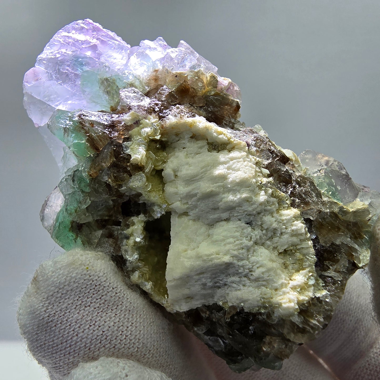 Phantom Fluorit, Hyalit, Muskovit Stufe Erongo, Namibia 56*34*25mm Sammlung