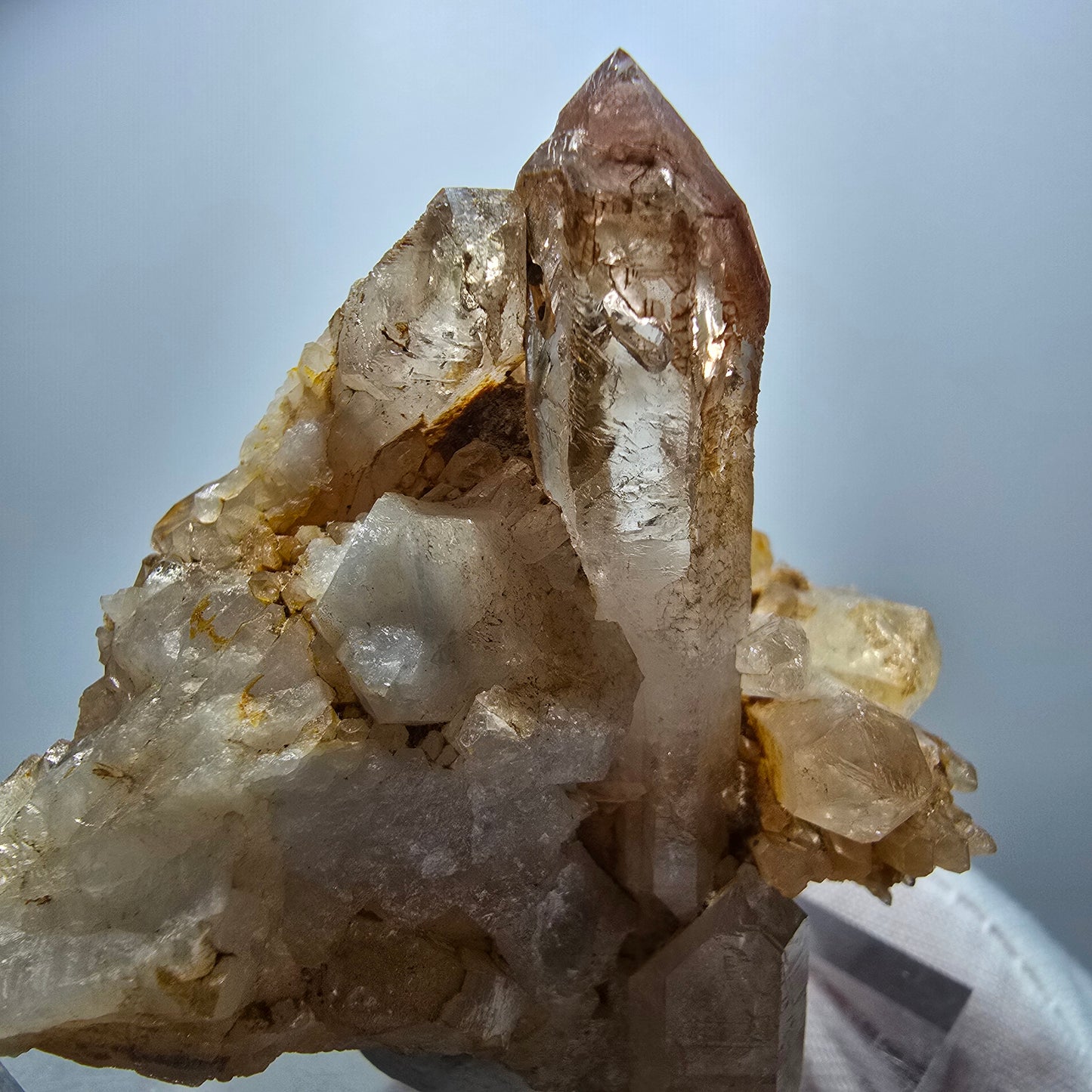 Seltene Phantom Rauchquarz Zepter Stufe Goboboseb, Namibia 59*55*42mm