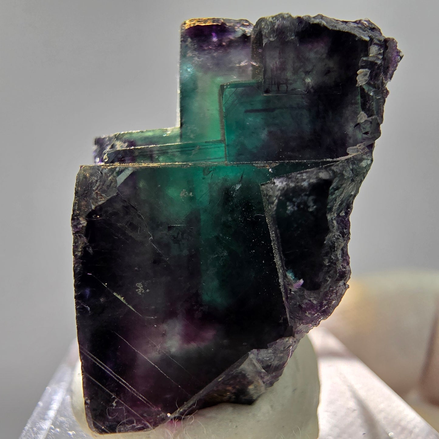 Seltene Phantom Fluorit Würfel Stufe Tie-Dye Pocket, Okorusu, Namibia 27*26*16mm