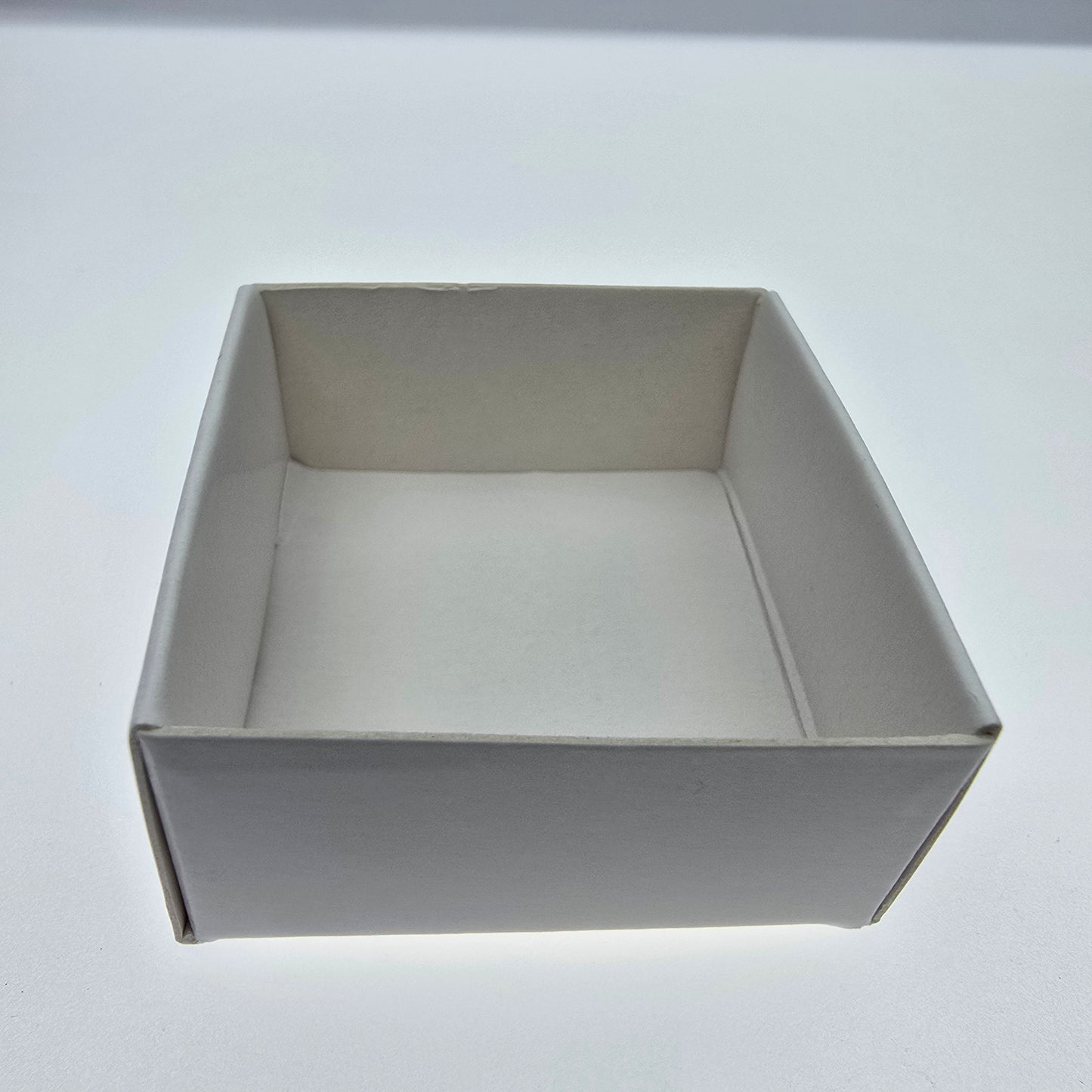 50 Stk. Faltschachteln für Mineralien, 40x40x20 mm, Karton offene Box Schachtel