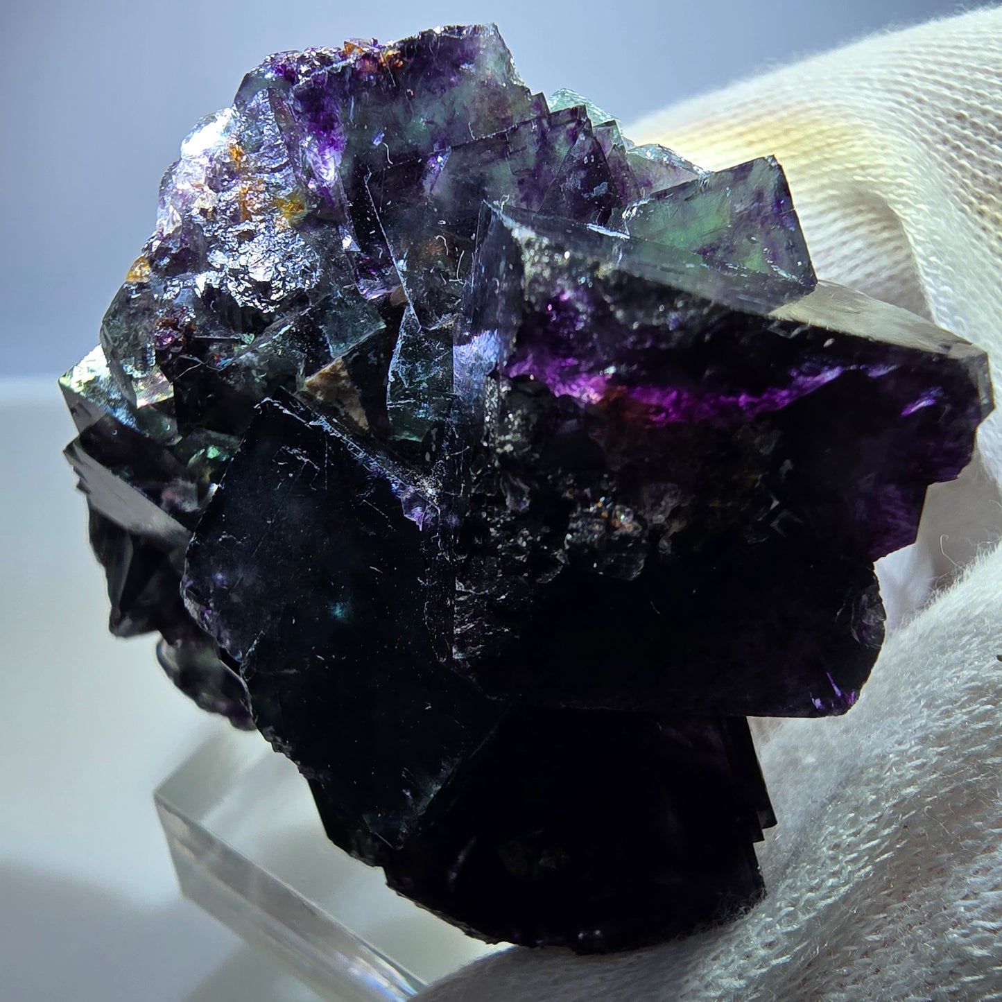 Seltene Phantom Fluorit Würfel Stufe zonal grün lila Okorusu, Namibia 60*49*23mm