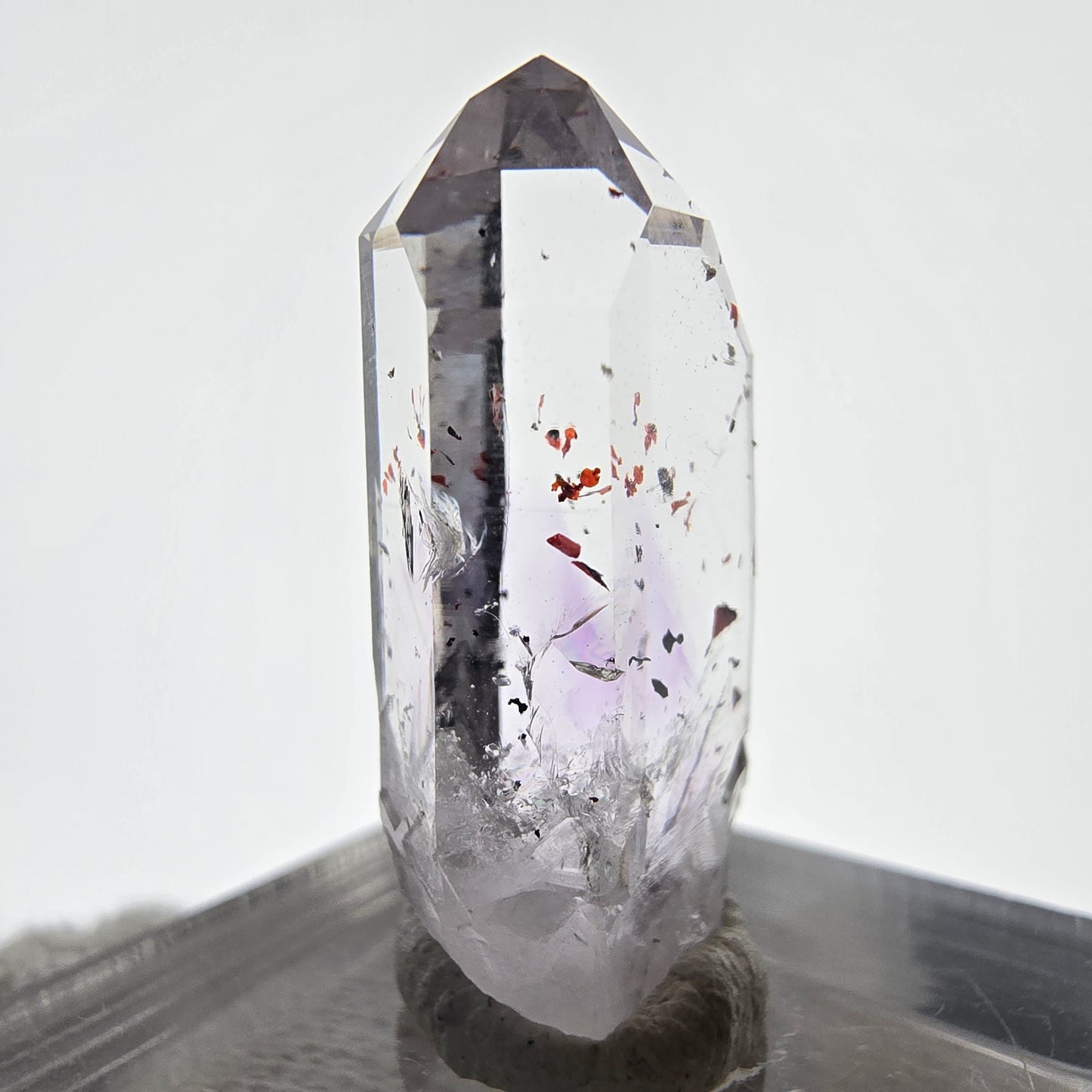 Mine d'améthyste Harlequin Phantom Point Streep, Goboboseb, Namibie, 27 x 13 x 7 mm