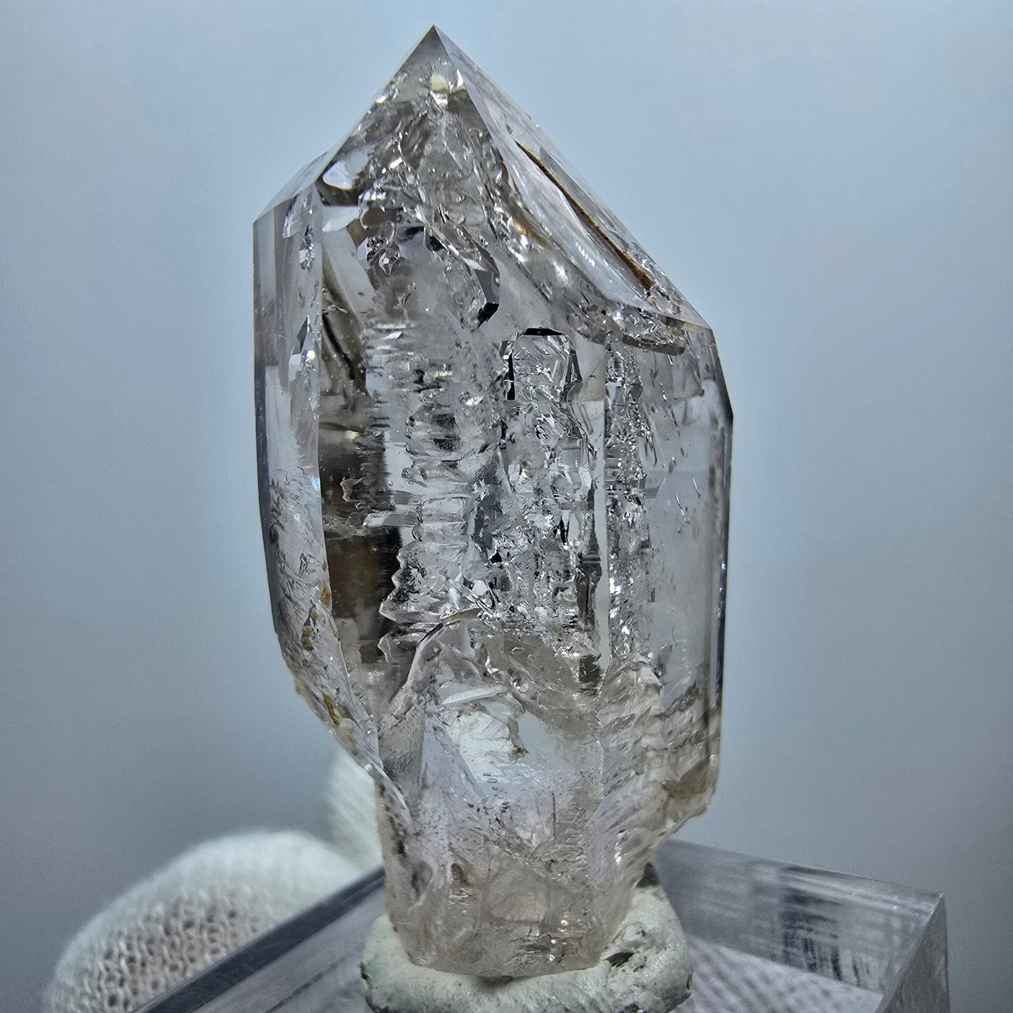 Pointe de quartz fumé Enhydro Phantom, 1x Bubble Goboboseb, Namibie 42 x 21 x 20 mm