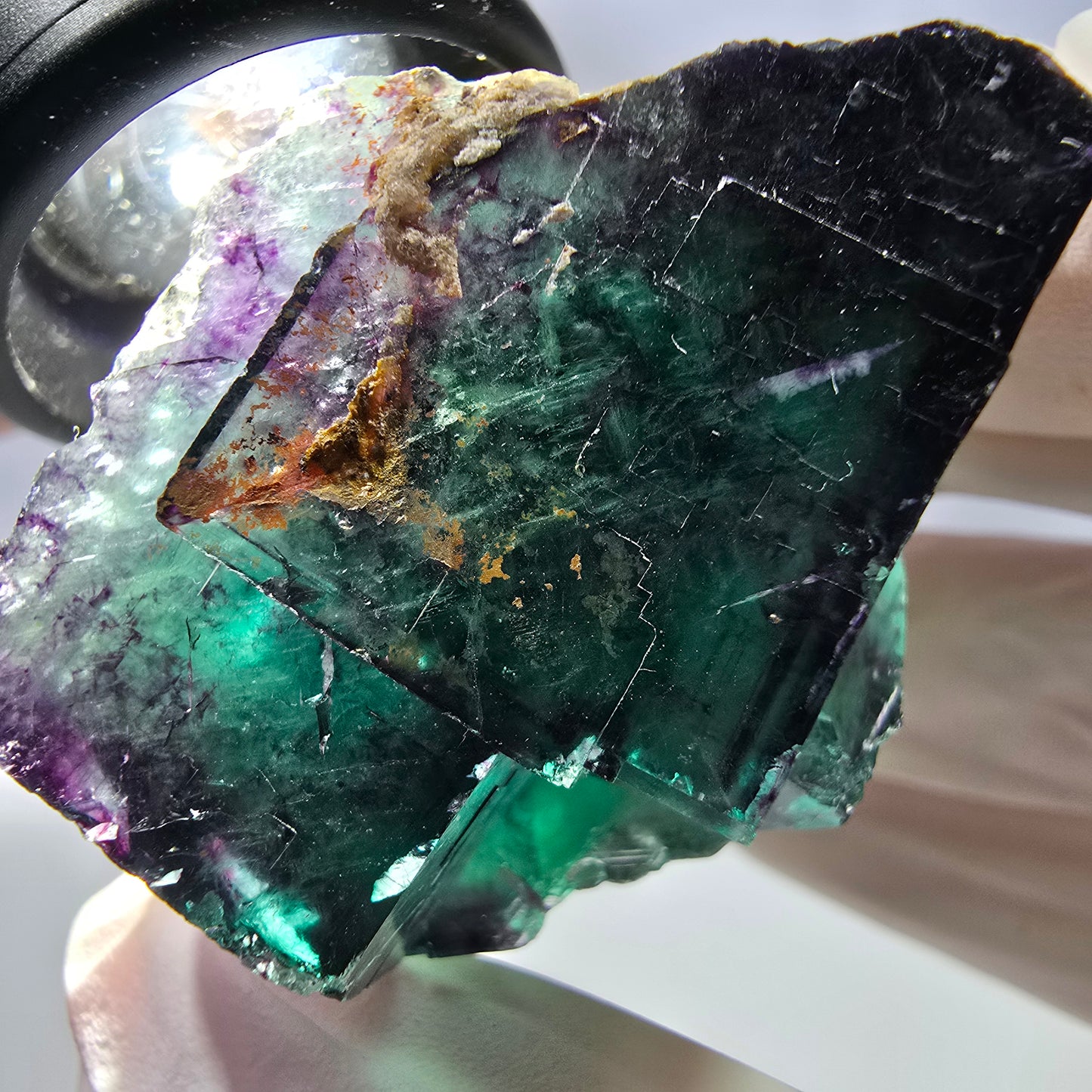 Spécimen de cube de fluorite fantôme parqueté vert violet Okorusu, Namibie 53*43*28mm
