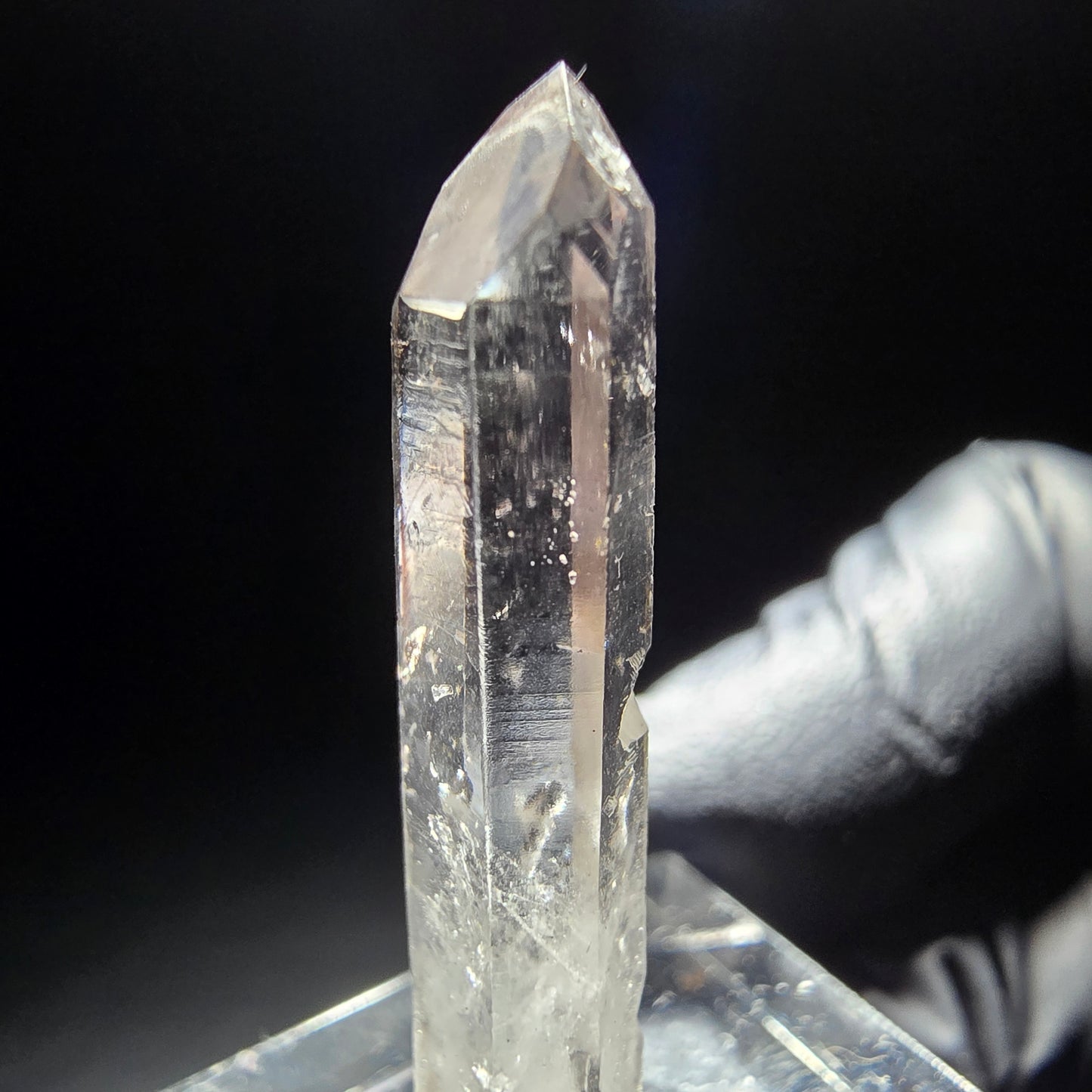 Phantom Rauchquarz Spitze weiß lila Goboboseb, Namibia 35*9*5mm Sammlung