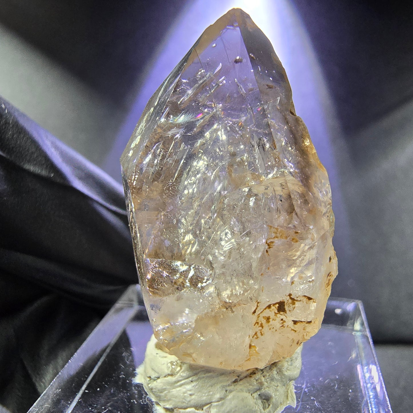 Sceptre de Quartz fumé fantôme clair, pointe à Double extrémité 30*18*15mm Goboboseb namibie