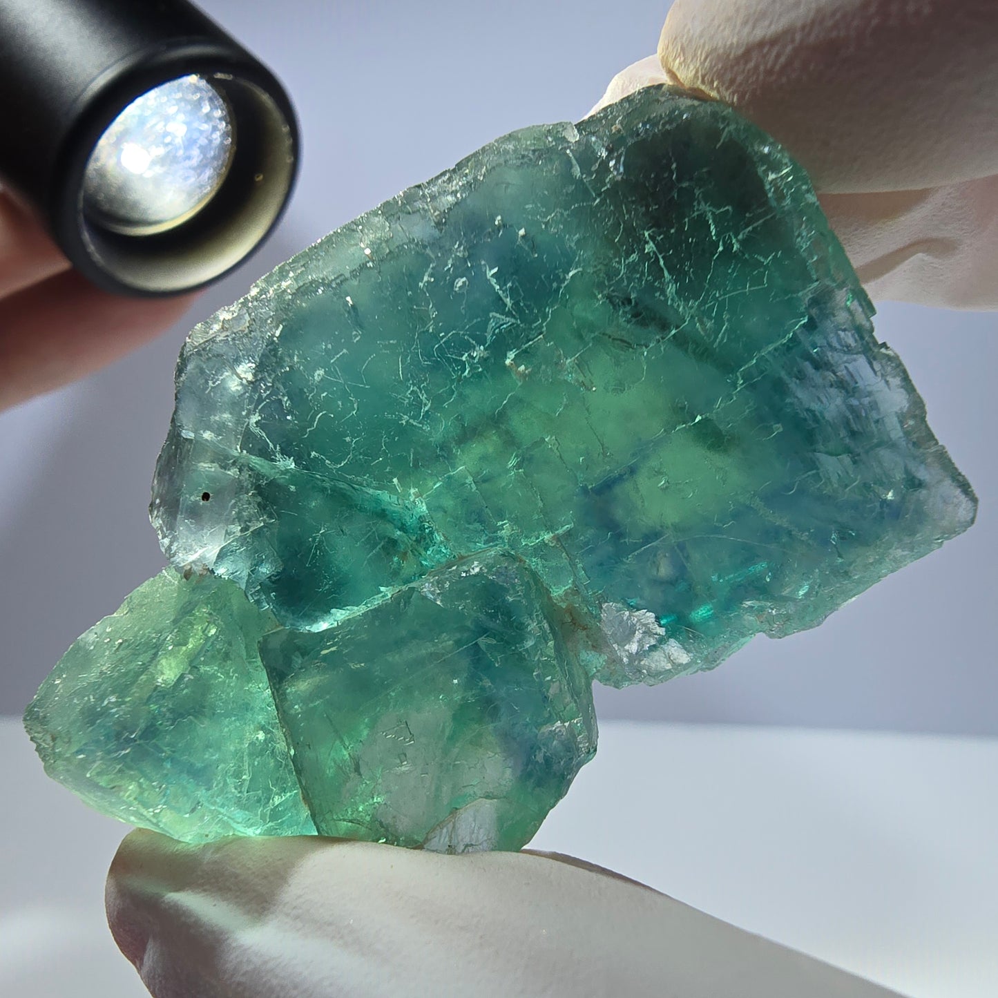 Spécimen de cube de fluorite fantôme transparente, vert parqueté, Okorusu, Namibie, 53 x 33 x 22 mm