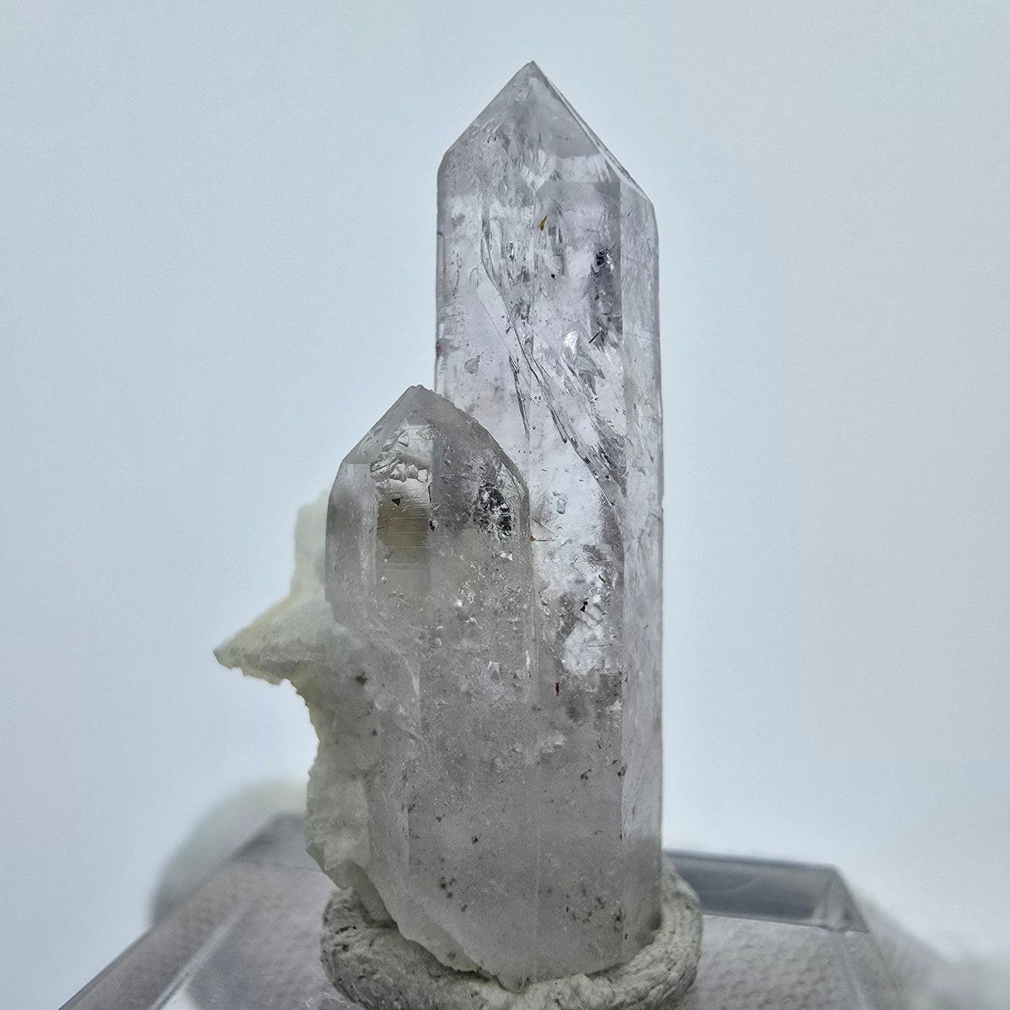 Phantom Amethyst mit UV Calcit aus Goboboseb, Namibia 33*16*14mm, Sammlung