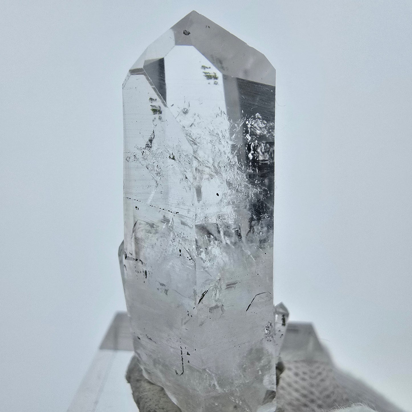 Enhydro Lemurian Phantom Quarz Spitze Streep Mine, Goboboseb, Namibia 40*16*16mm