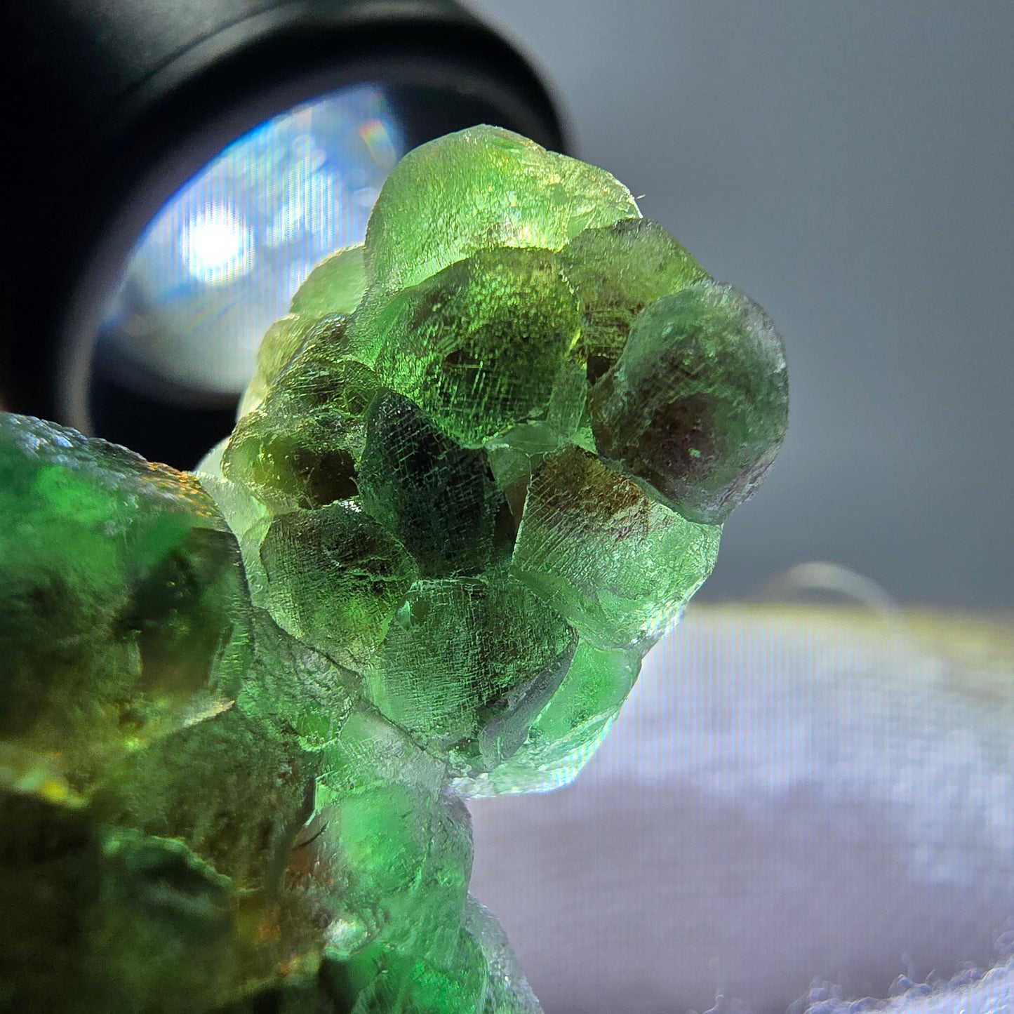 Cube de fluorite fantôme, spécimen de muscovite, Erongo, Namibie, 30 x 19 x 13 mm
