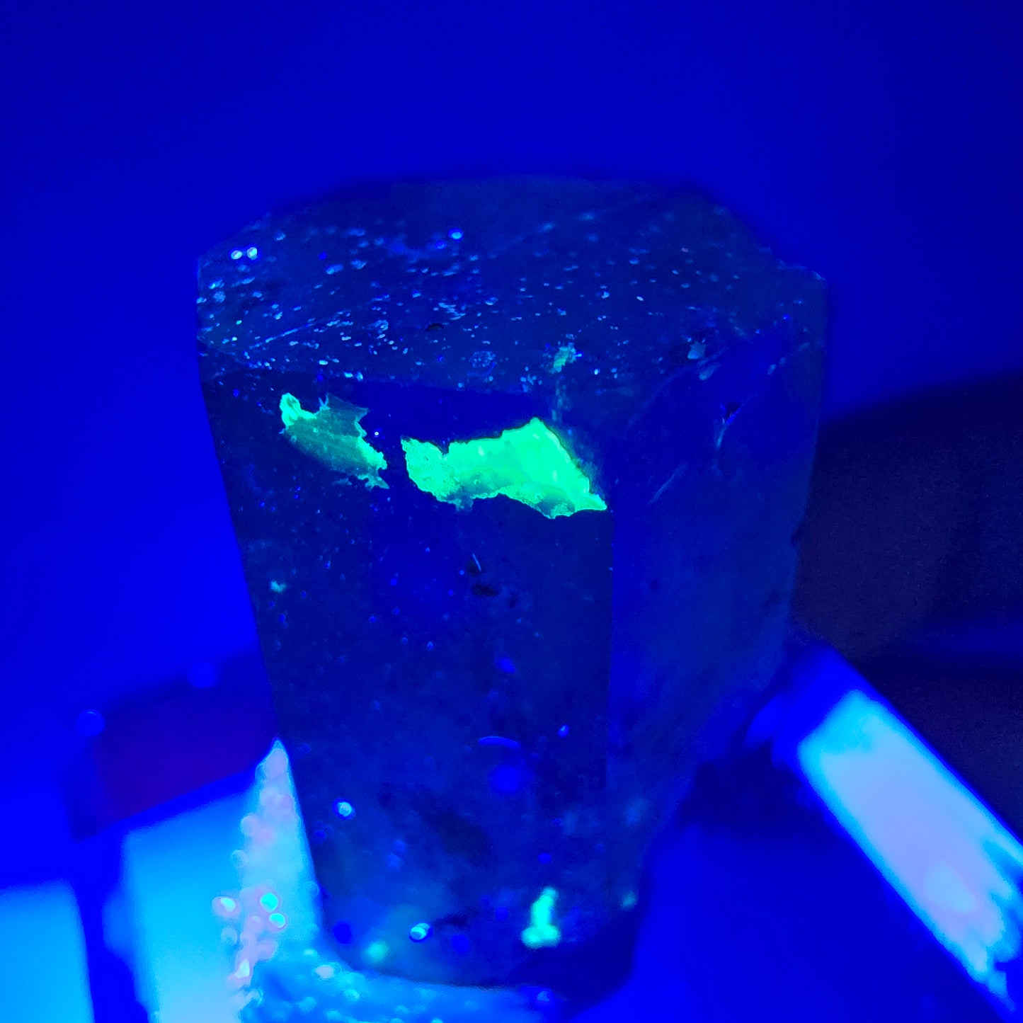 Seltener Aquamarin mit Hyalit Opal Erongo, Namibia 22*16*13mm