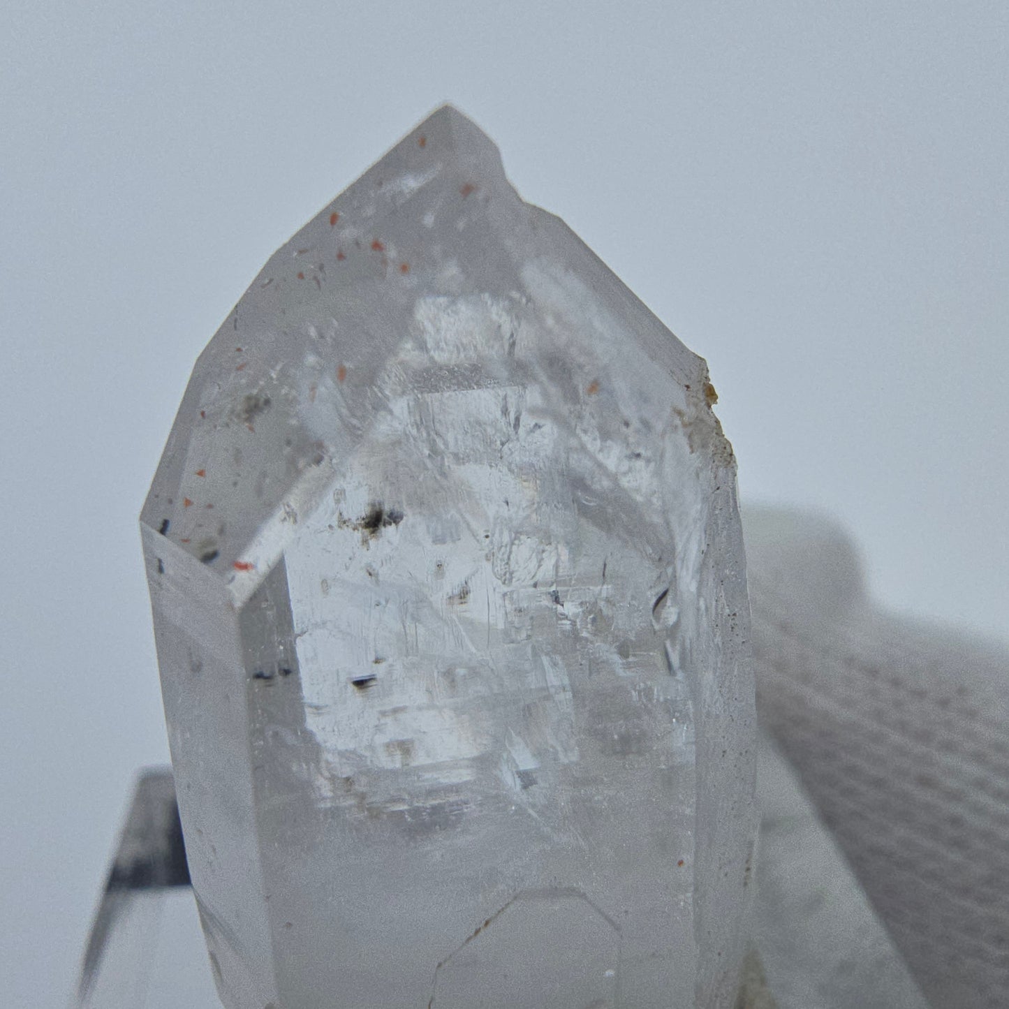 Harlekin Phantom Quarz Kristall Streep Mine, Goboboseb, Namibia 28*16*11mm