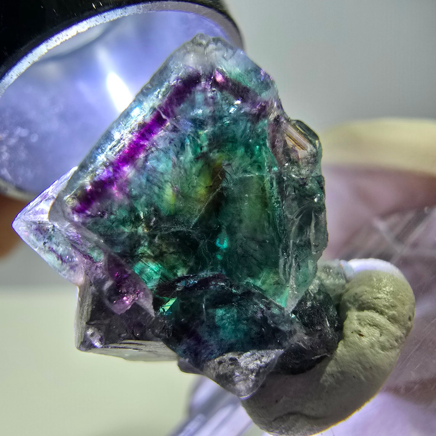 Spécimen de cube de fluorite fantôme, vert violet, Okorusu, Namibie, 18 x 14 x 12 mm