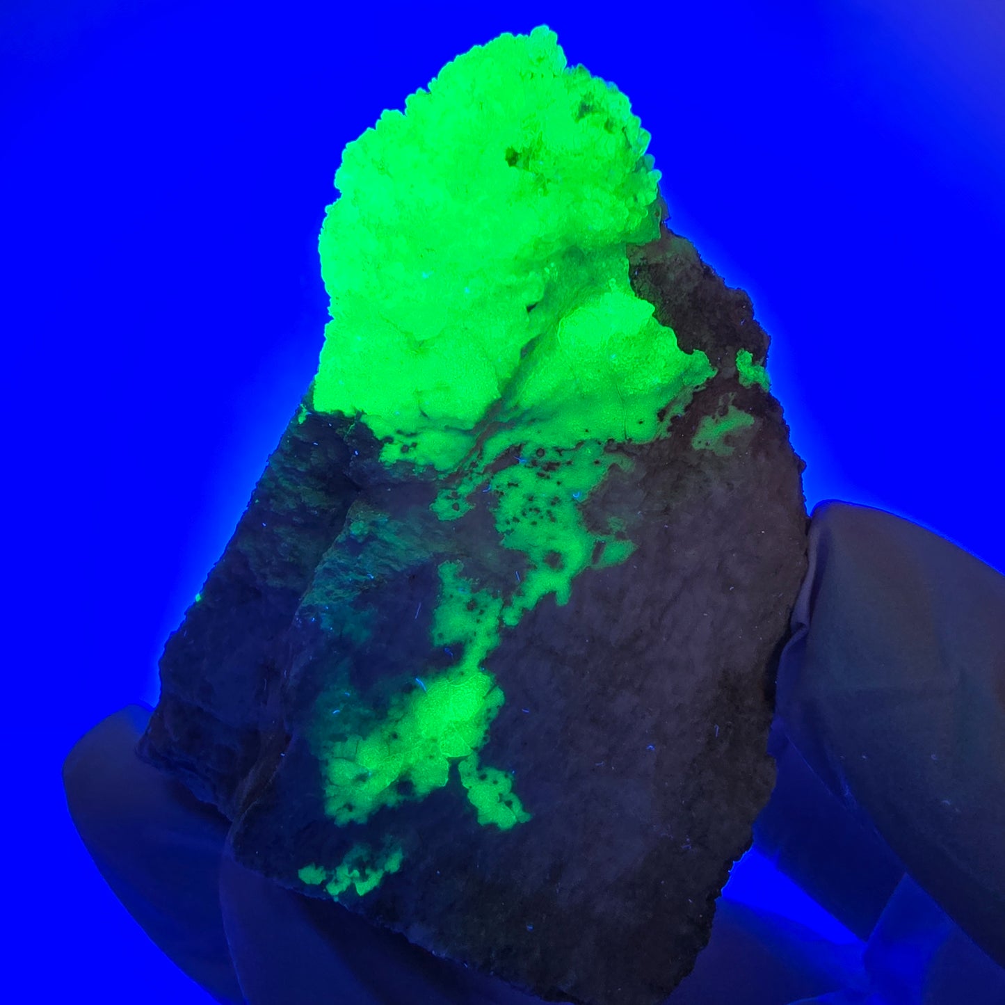 Opale hyalite rare, spécimen d'orthose Erongo, Namibie 58*55*40mm