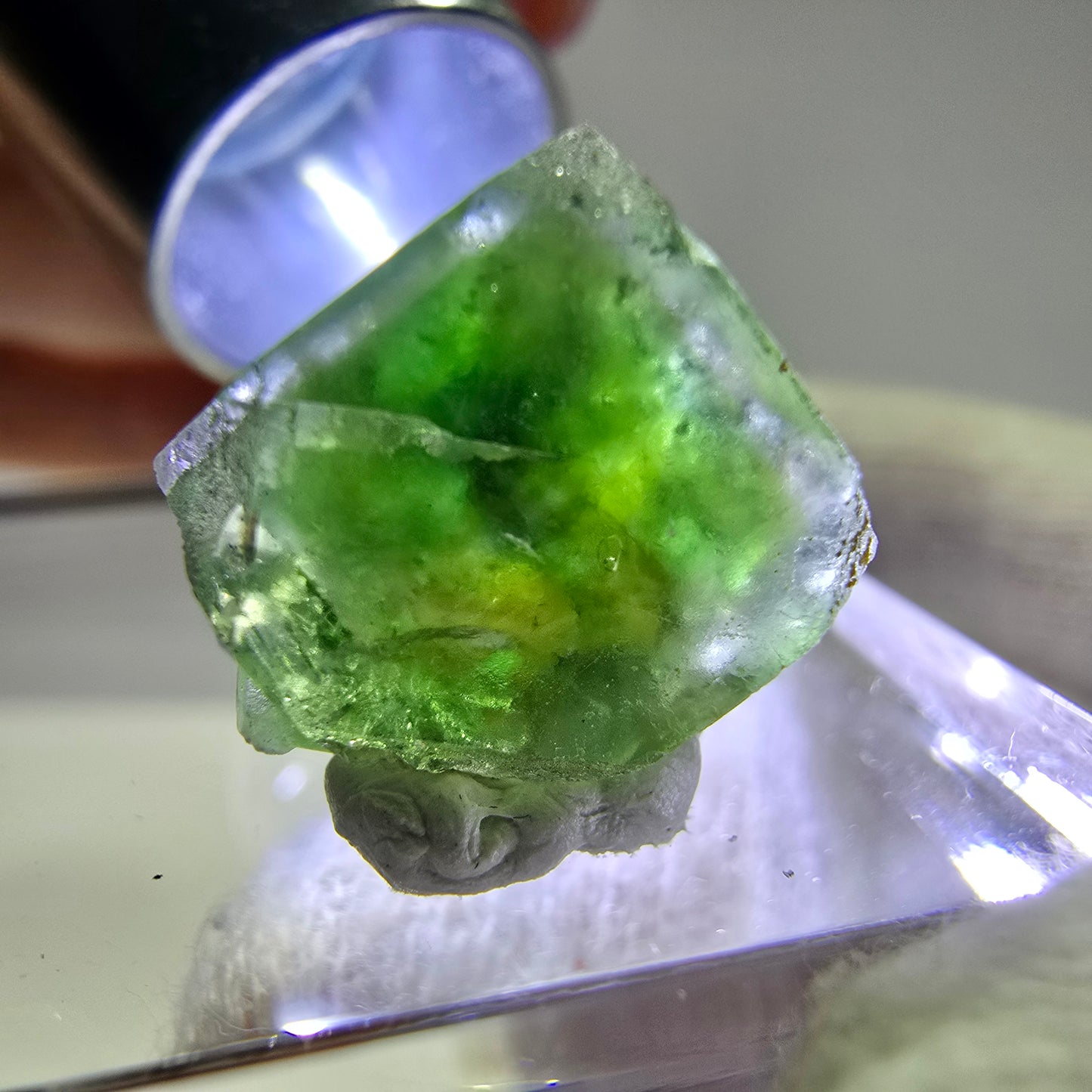 2er Set Phantom Fluorit Würfel, Muskovit Stufe Erongo, Namibia 22+14mm
