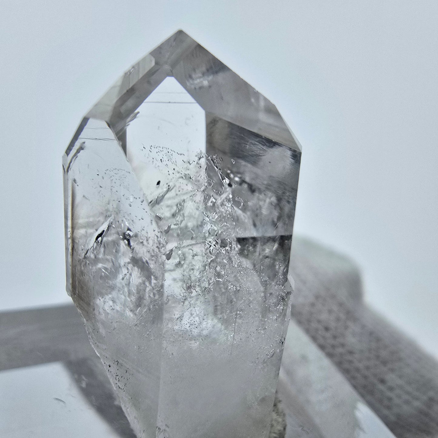 Enhydro Lemurian Phantom Quarz Spitze Streep Mine, Goboboseb, Namibia 27*17*14mm