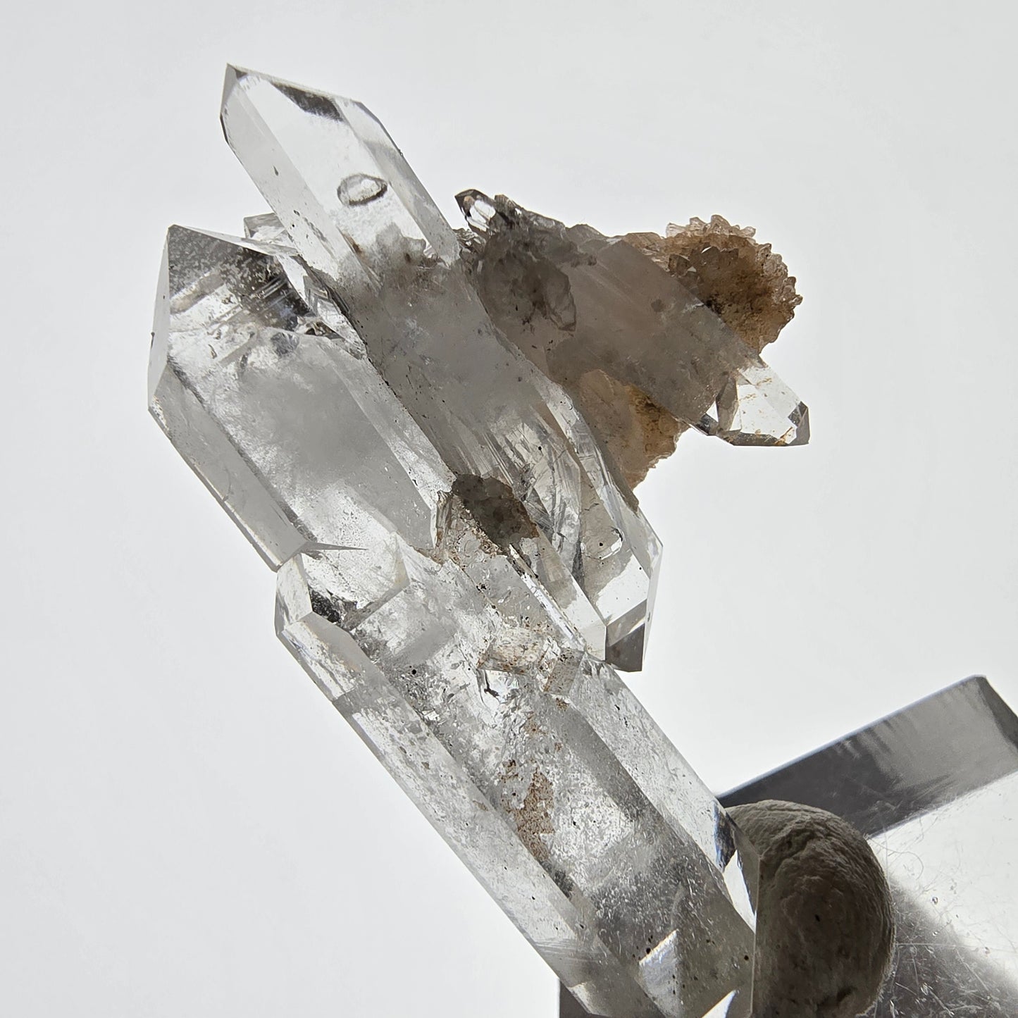 Sceptre fantôme squelette en quartz fumé DT sur pochette Matrix Valentine, Namibie 49 x 29 x 22 mm