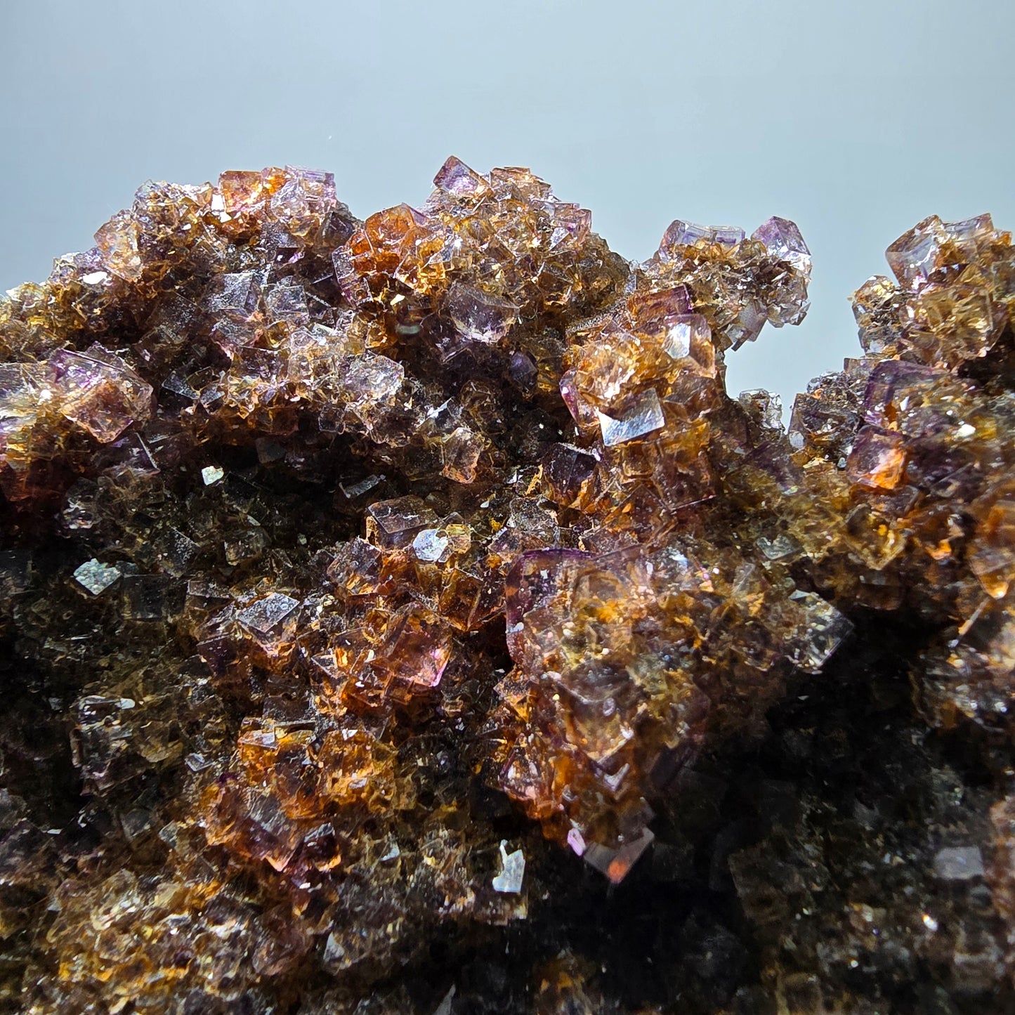 Grand spécimen de cube de fluorite fantôme double face, jaune violet, Okorusu, Namibie, 111 x 89 x 28 mm