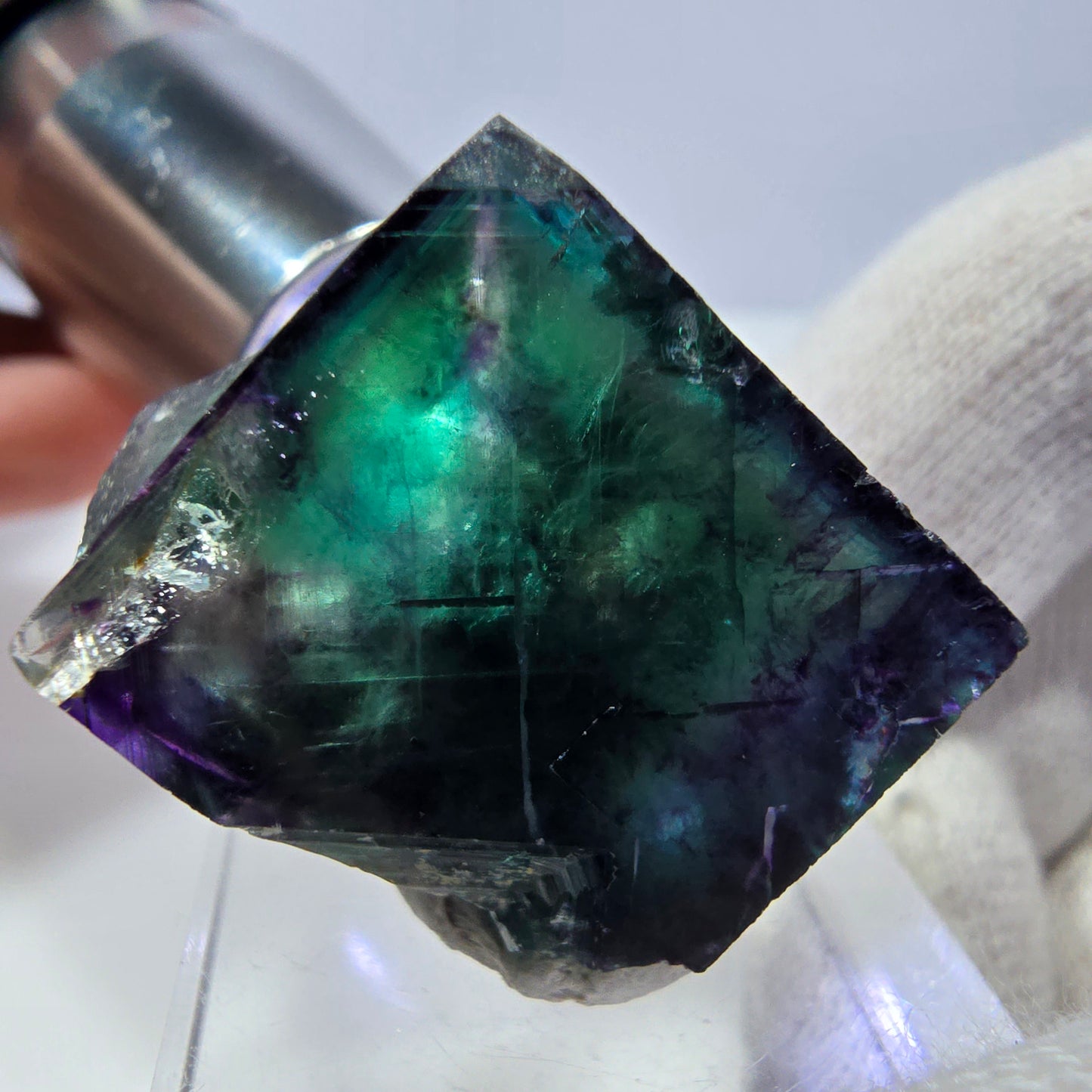 Rare cube de fluorite fantôme, vert violet zonal Okorusu, Namibie 30*27*20mm