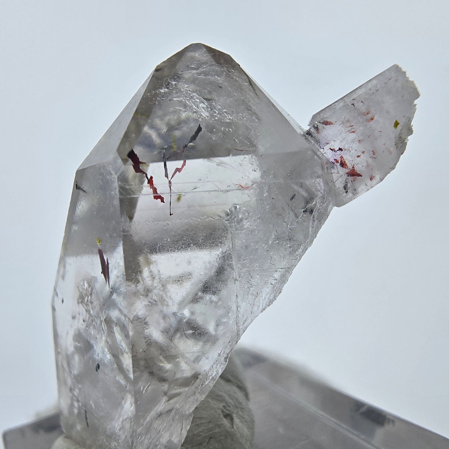 Clear Harlequin Quartz with Prehnite Streep Mine Goboboseb Namibia 39*23*16mm