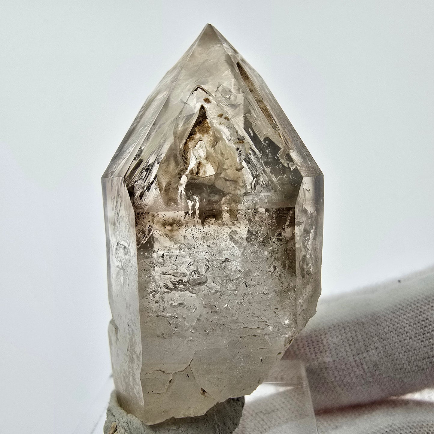 Enhydro Phantom Smoky Quartz Sceptre Tip 2x Bubble Goboboseb, Namibie 50*26*20mm