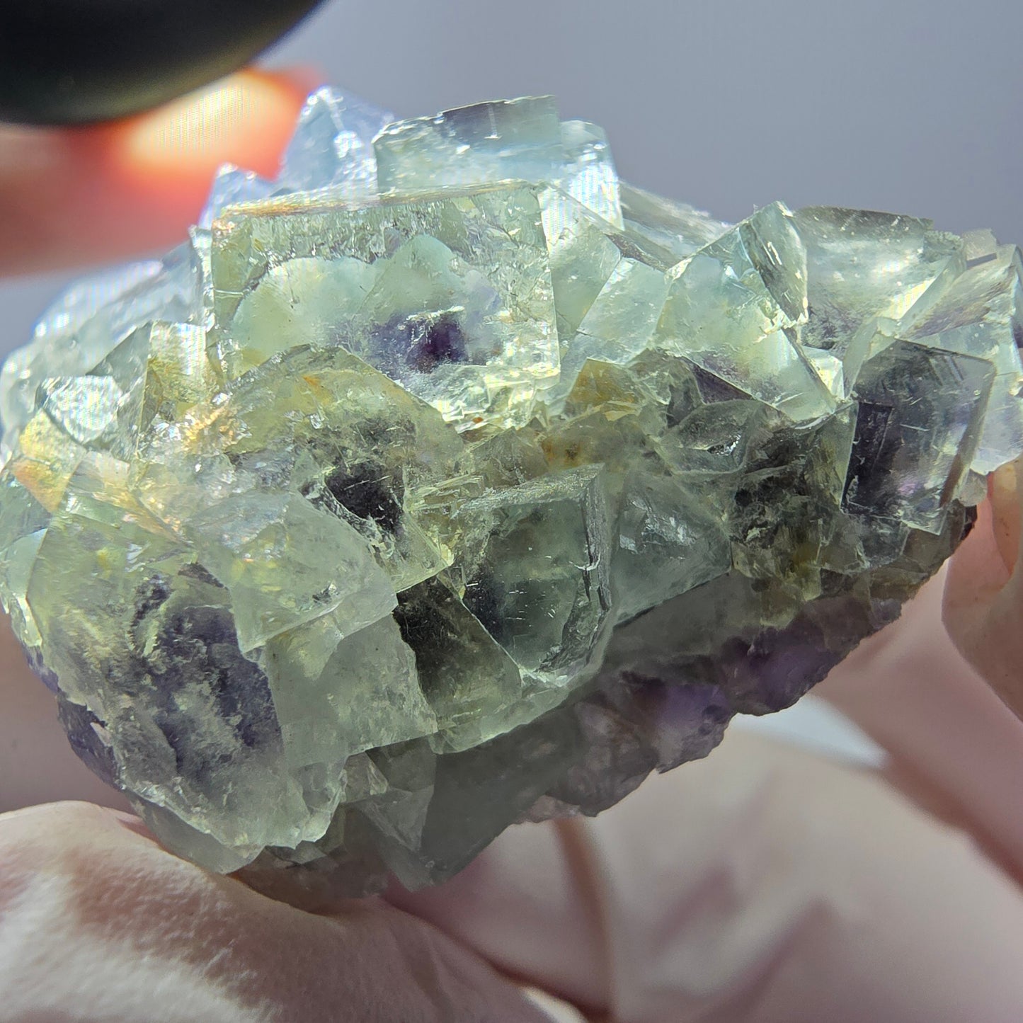 Spécimen de cube de fluorite fantôme transparente, vert-violet, Okorusu, Namibie, 45 x 35 x 19 mm