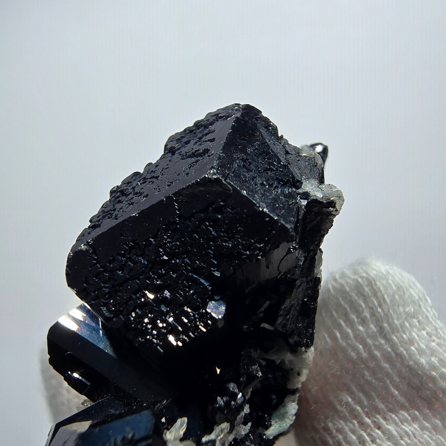 Symmetrische Schörl Turmalin, Rauchquarz Stufe Erongo, Namibia 40*39*19mm