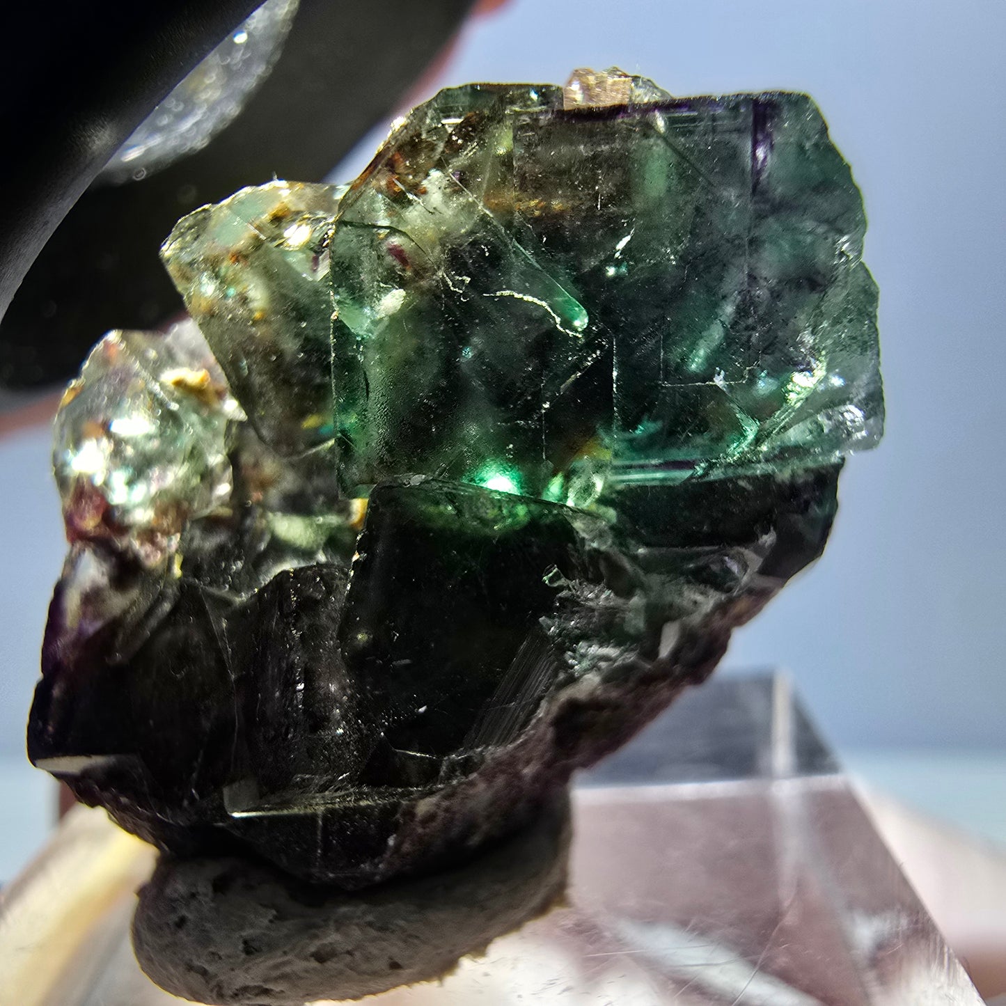 Spécimen de cube de fluorite fantôme, parqueté vert violet Okorusu, Namibie 27 x 20 x 12 mm