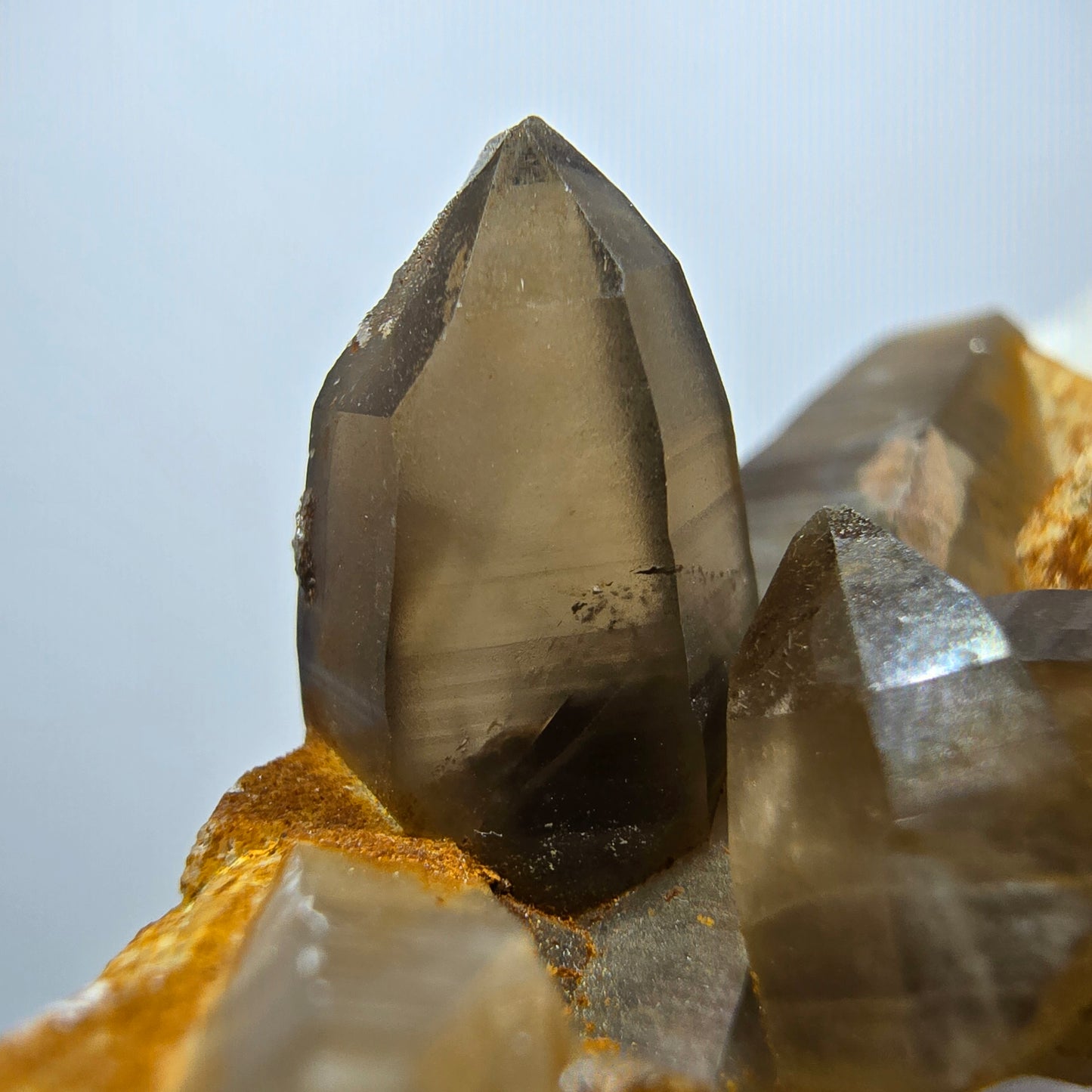 Tourmaline Schörl, quartz fumé, hyalite, stade orthose Erongo, Namibie 48*35*27mm