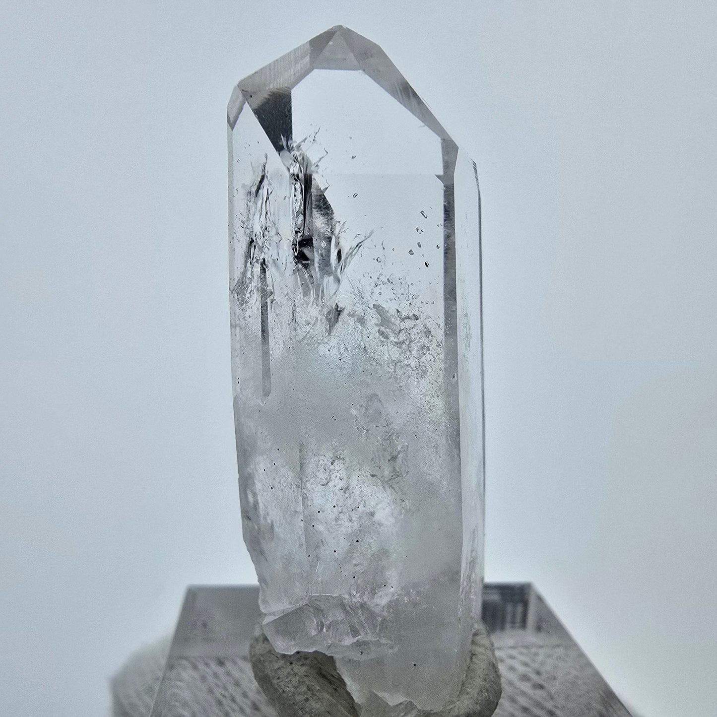 Enhydro Phantom Quarz, 1x Blase Streep Mine, Goboboseb, Namibia 41*15*13mm