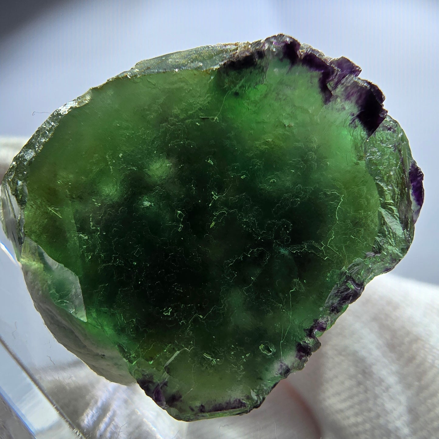 Rare cube de fluorite fantôme, vert violet zonal Okorusu, Namibie 38*35*30mm