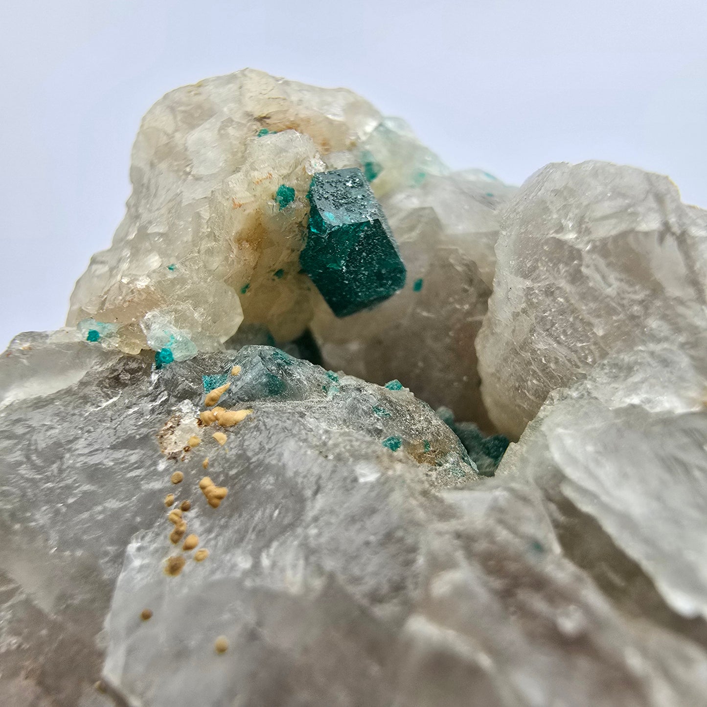 Seltene Dioptas auf Quarz Stufe Kaokoveld, Namibia 46*44*29mm Mineraliensammlung