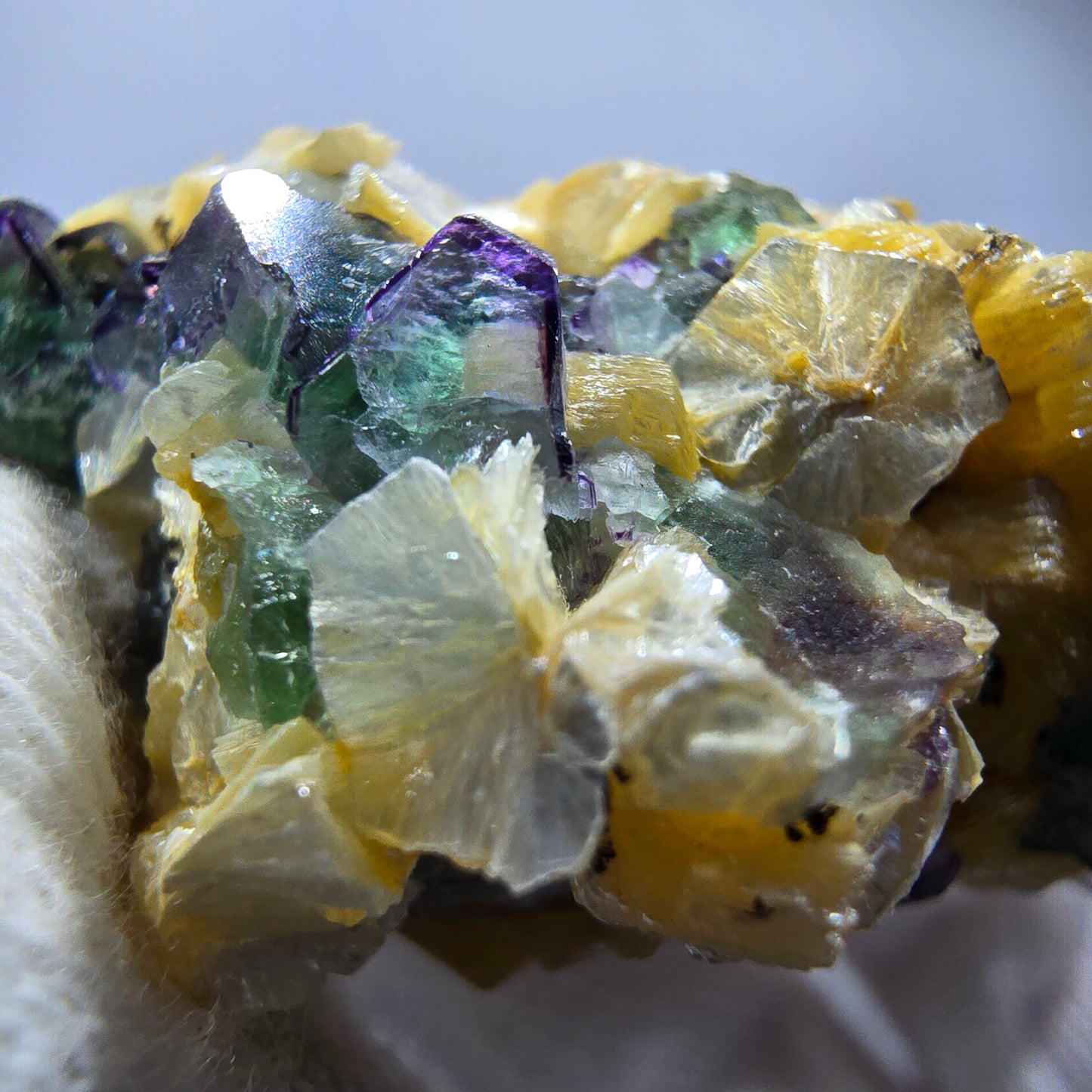 Phantom Fluorit zonal, Muskovit, Schörl Turmalin Stufe Erongo Namibia 41*38*21mm